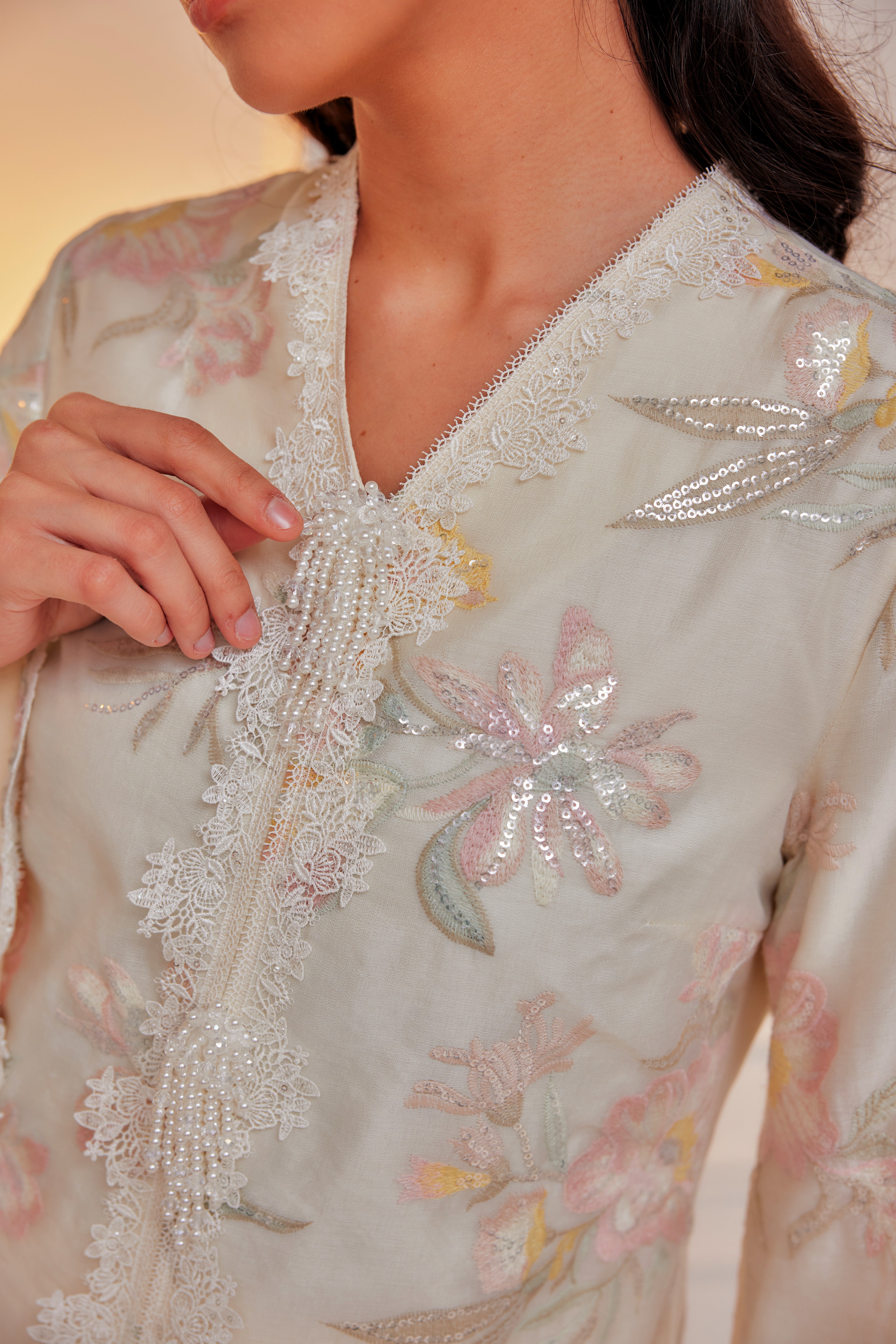 Ivory Cream - Embun Sulam Kurung with 3-Piece Pearled Brooch Set (Fully Lined)