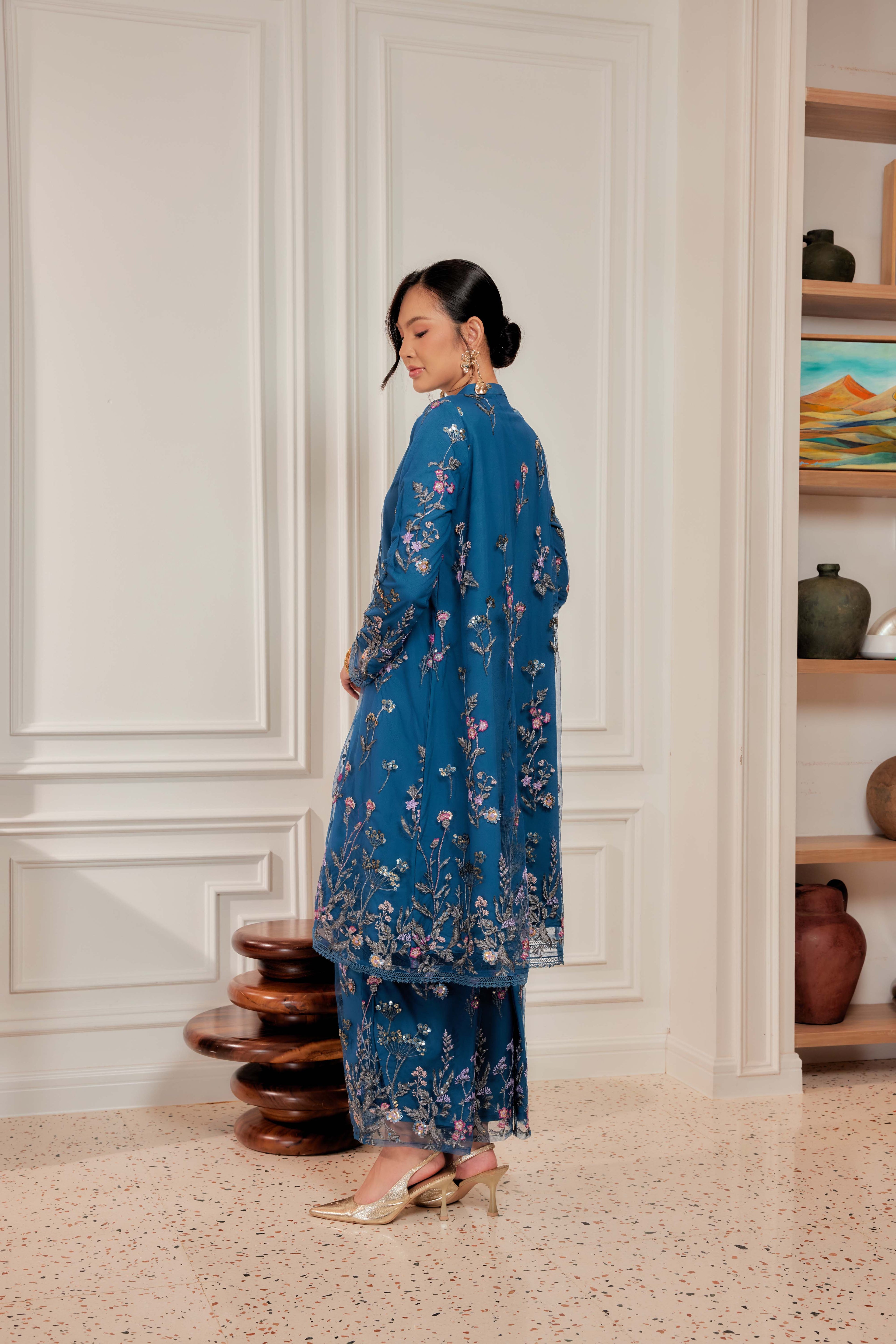 Teal Blue - Dian Embellished Kebarung with Embroidery Lace Trim  [PREORDER MID FEB]