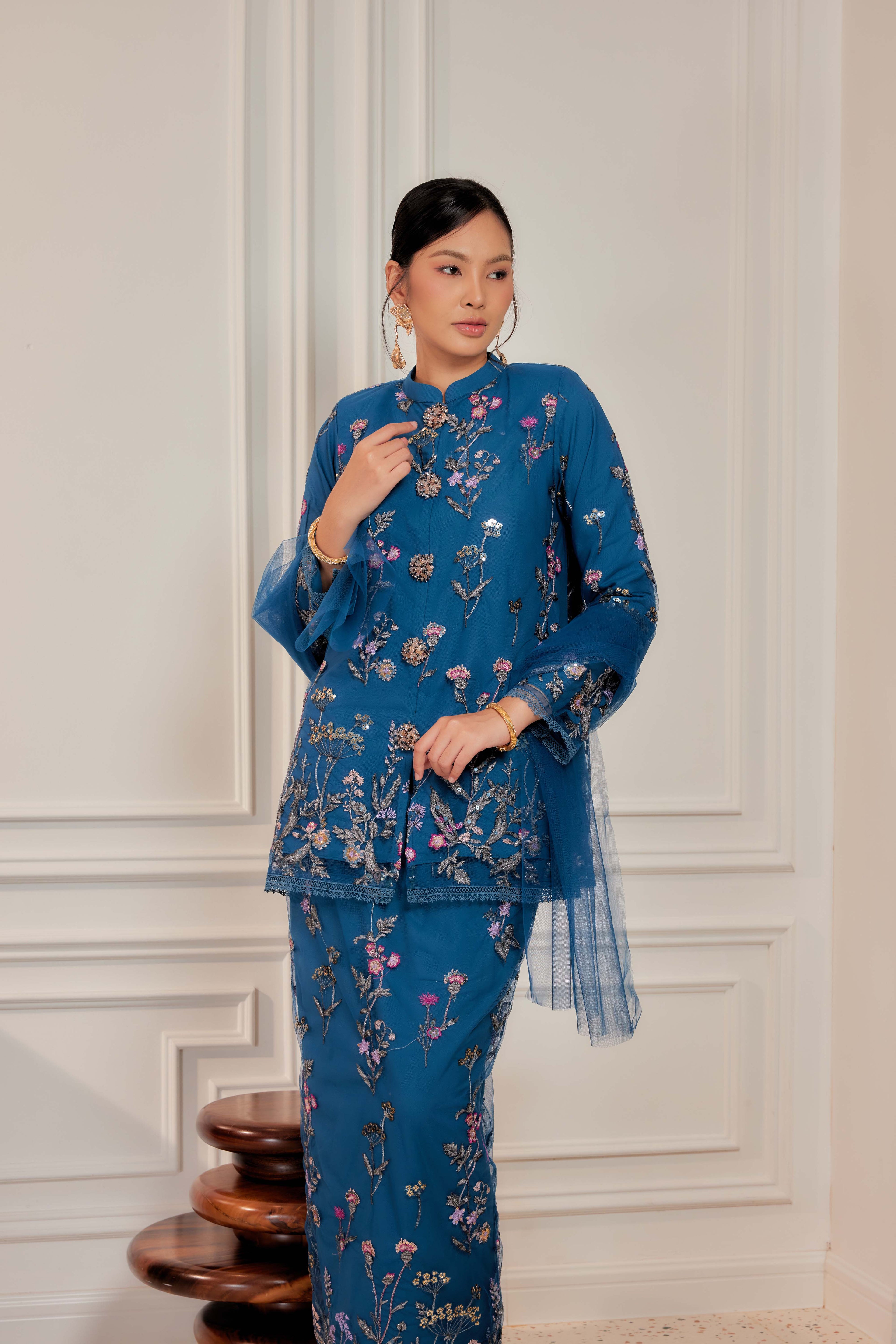 Teal Blue - Dian Embellished Kebarung with Embroidery Lace Trim  [PREORDER MID FEB]