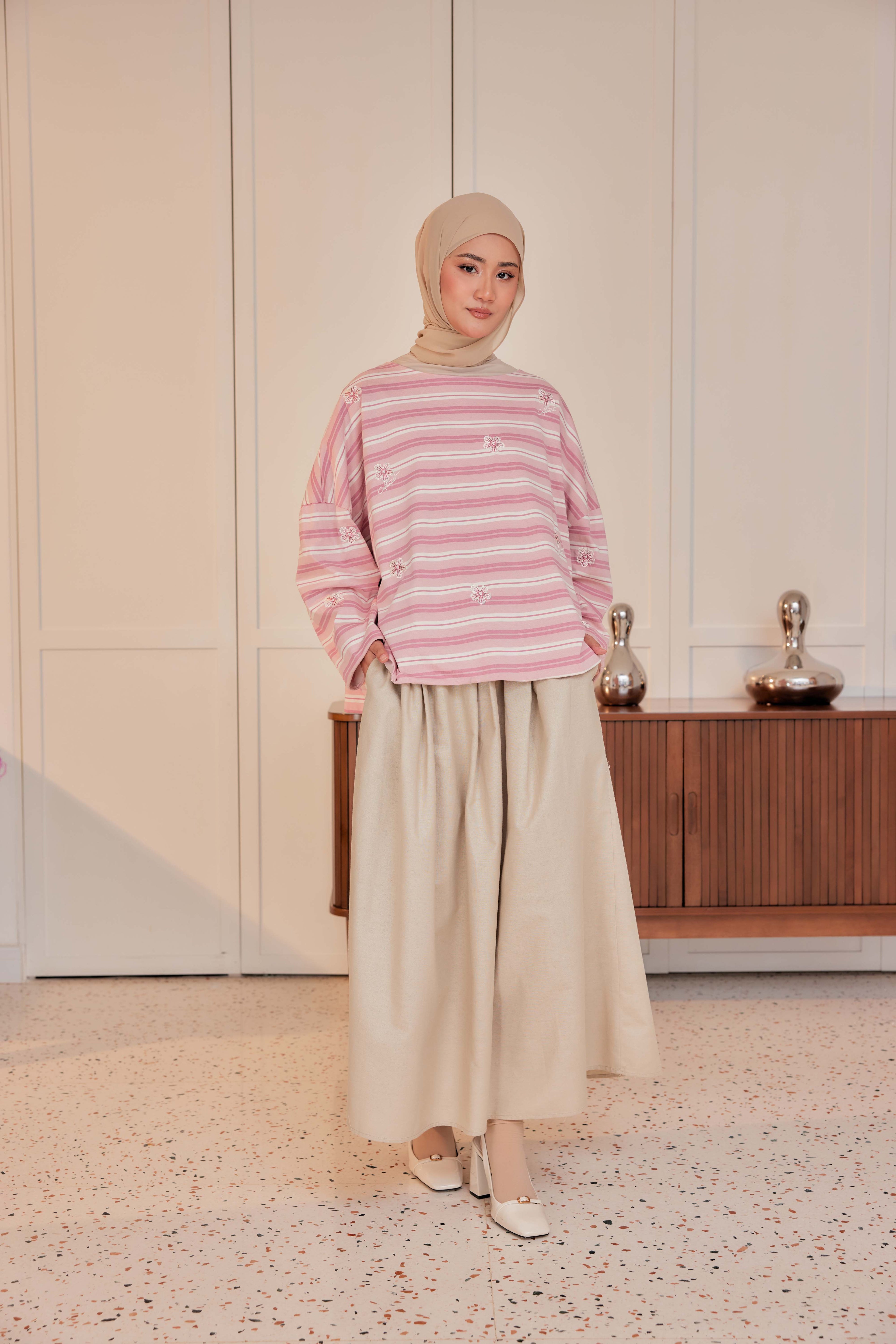 Striped Embroidered Cotton Relaxed Reversible Tee - Cherry Blossom