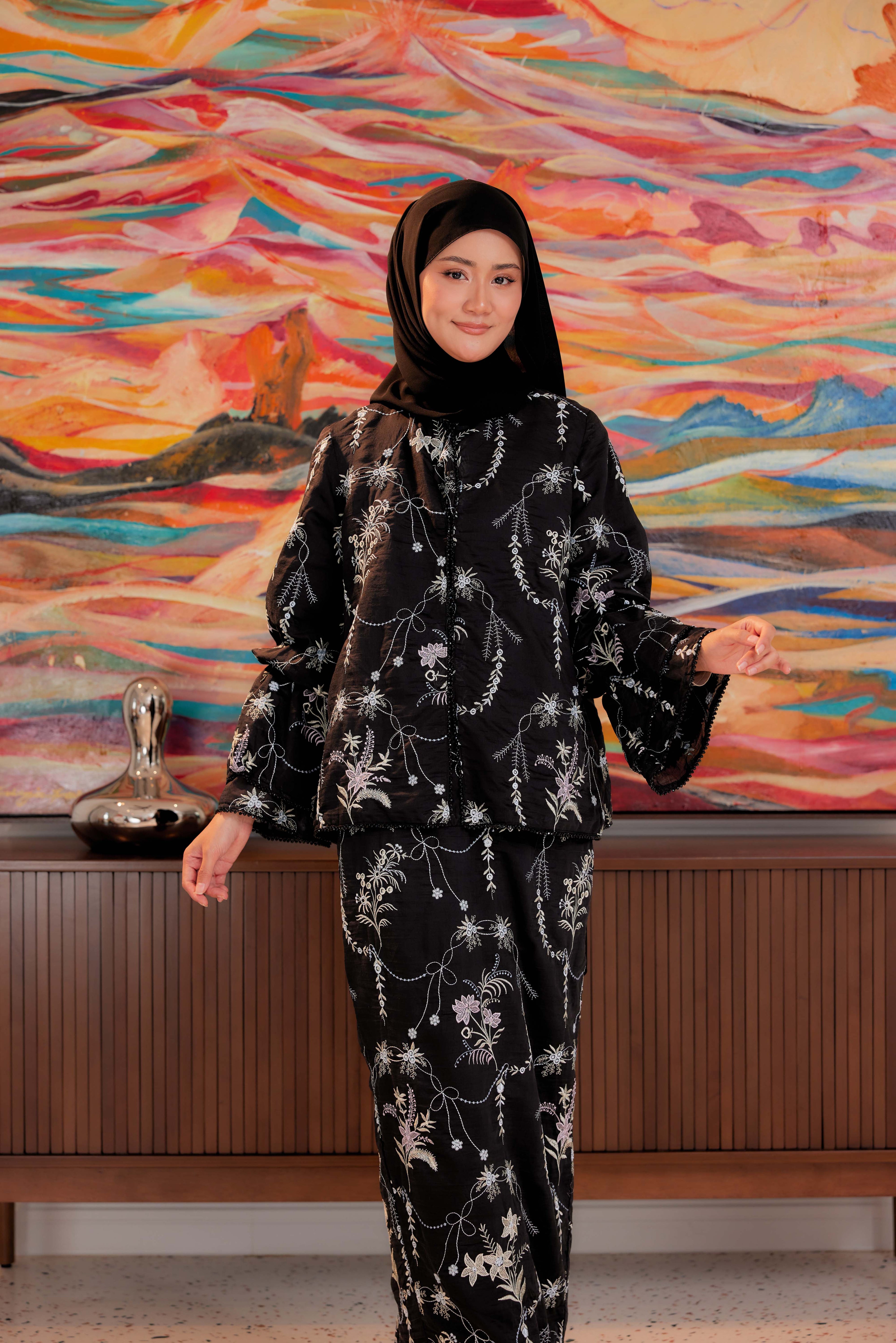 Hitam Manis - Puspa Embroidered Kurung Beaded Edition (Fully Lined)