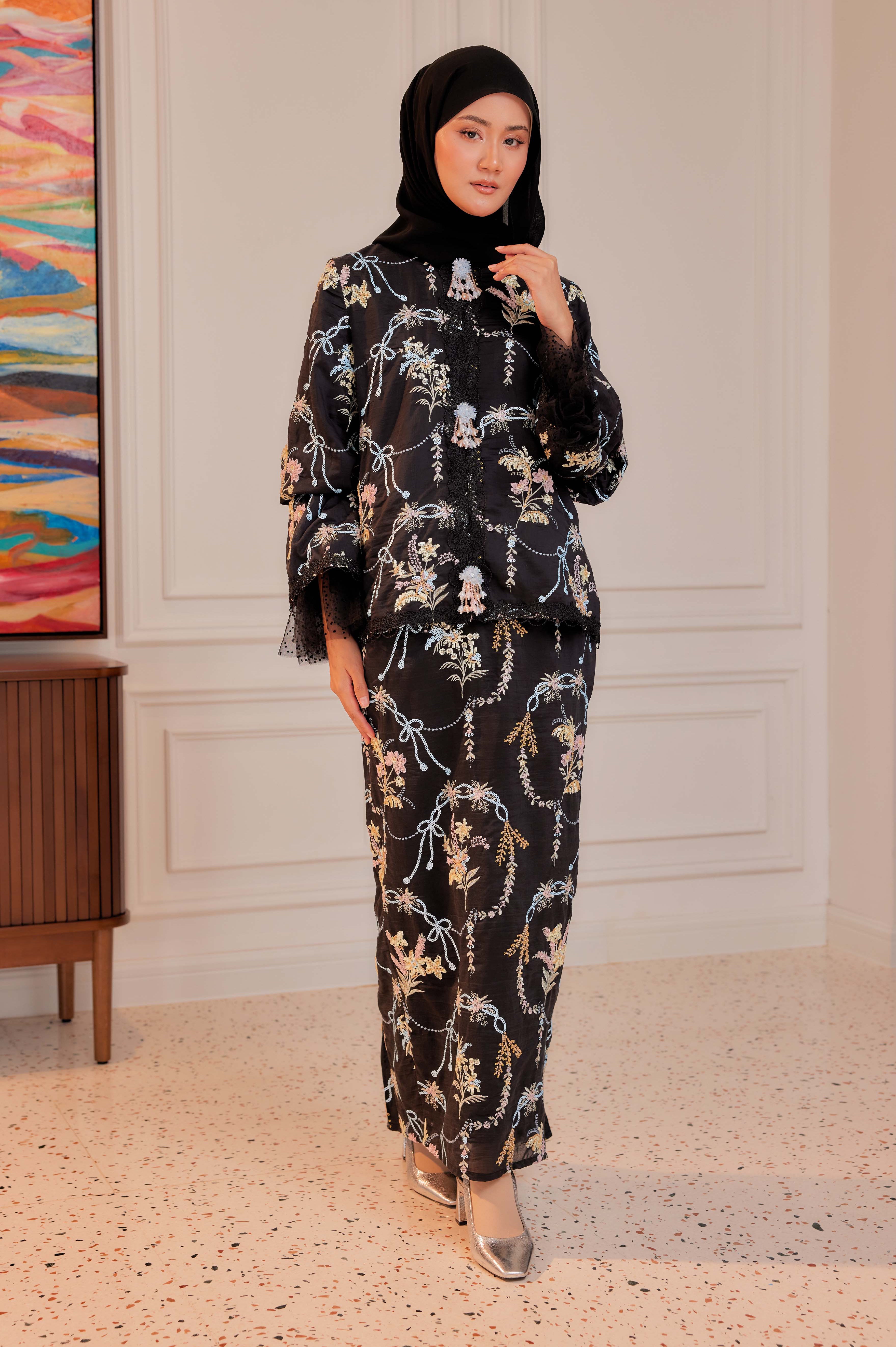 Hitam Manis - Marni Beaded Embellished Kurung with Set of 3 Brooch (Fully Lined)