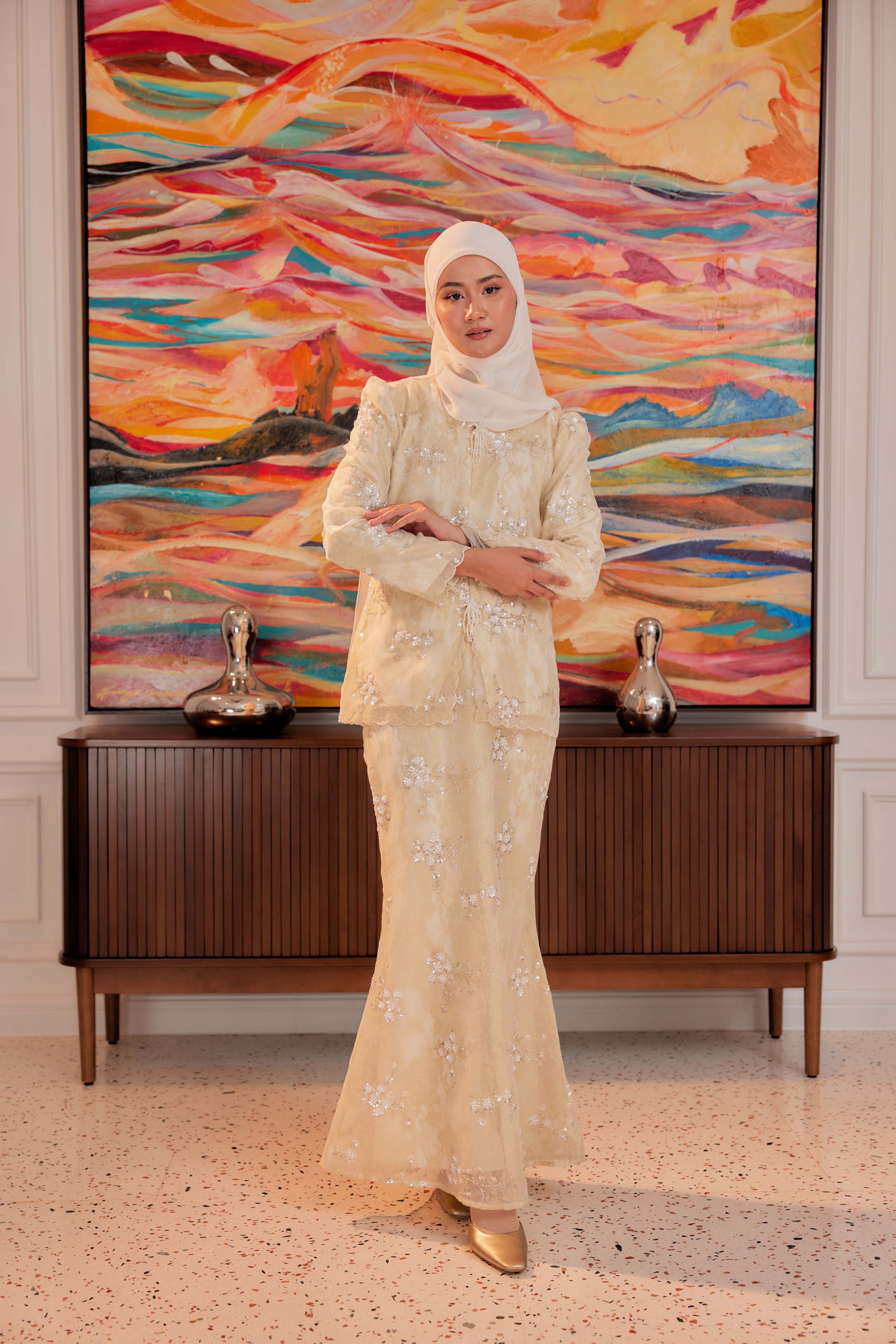 Champagne - Alaia Beaded Lace Kurung With Set of 3 Pearl Brooch (Fully Lined)