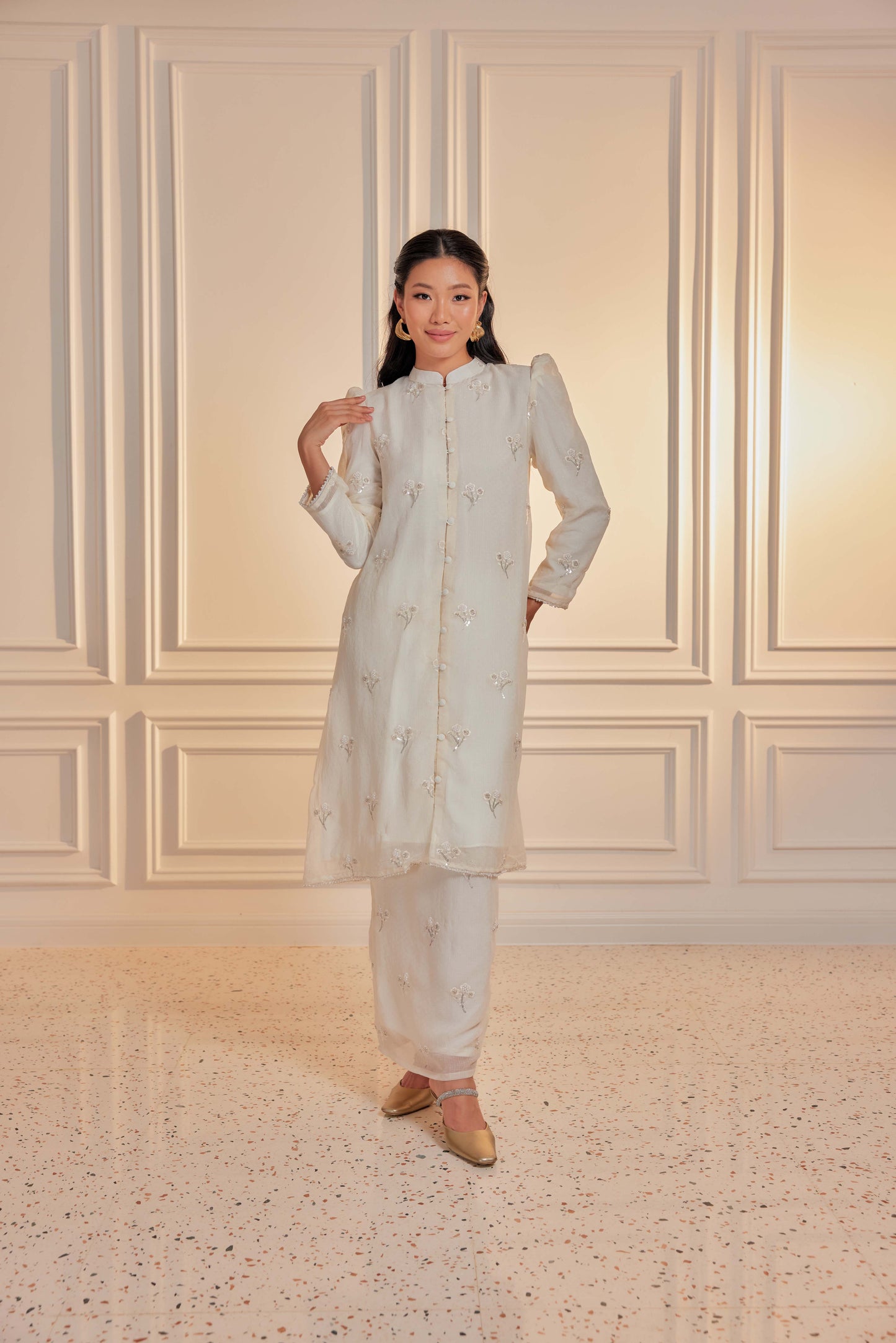 Klasik Vanilla - Mutiara Embellished Kebarung Set (Full Lining)