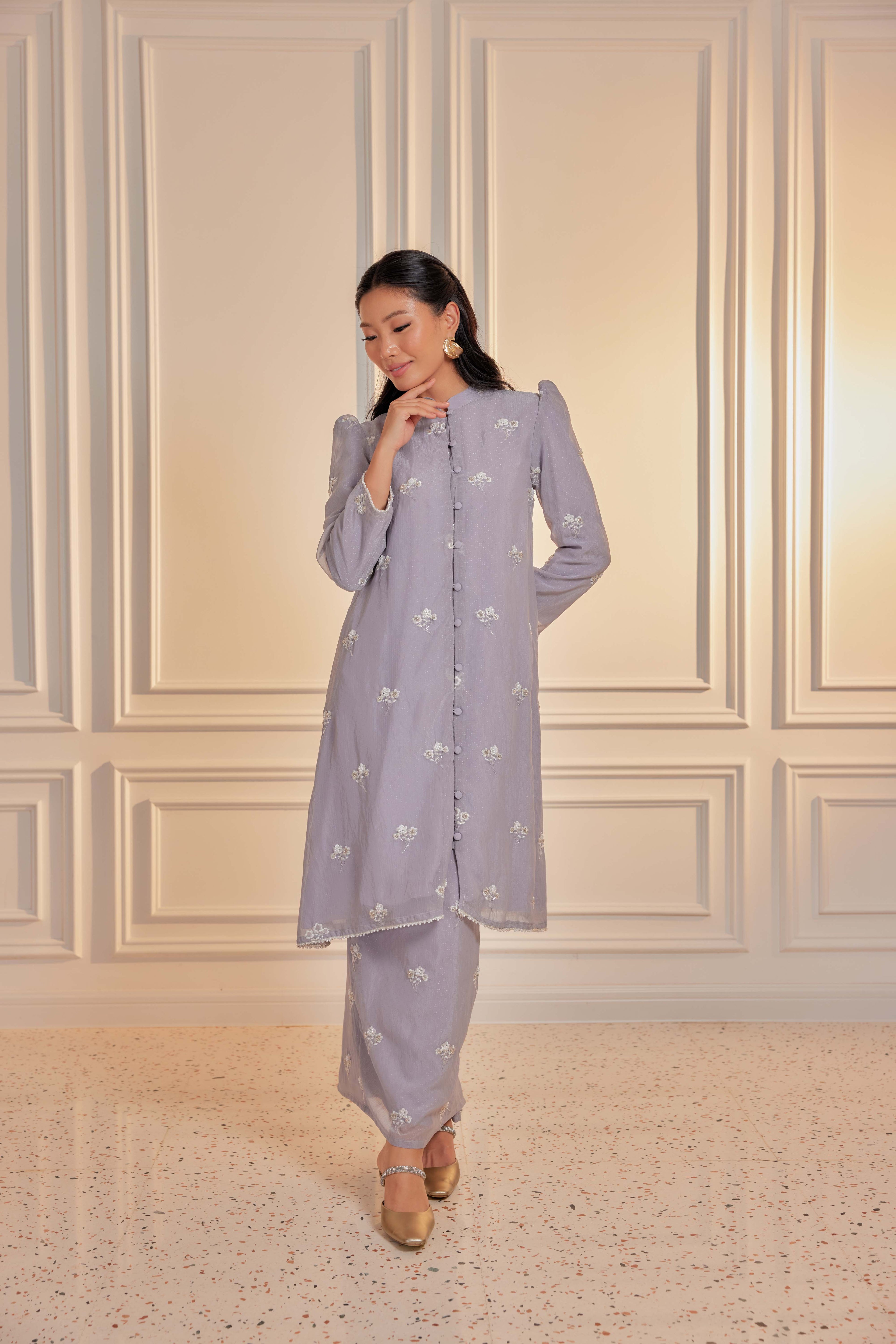 Perak - Mutiara Embellished Kebarung Set (Full Lining)