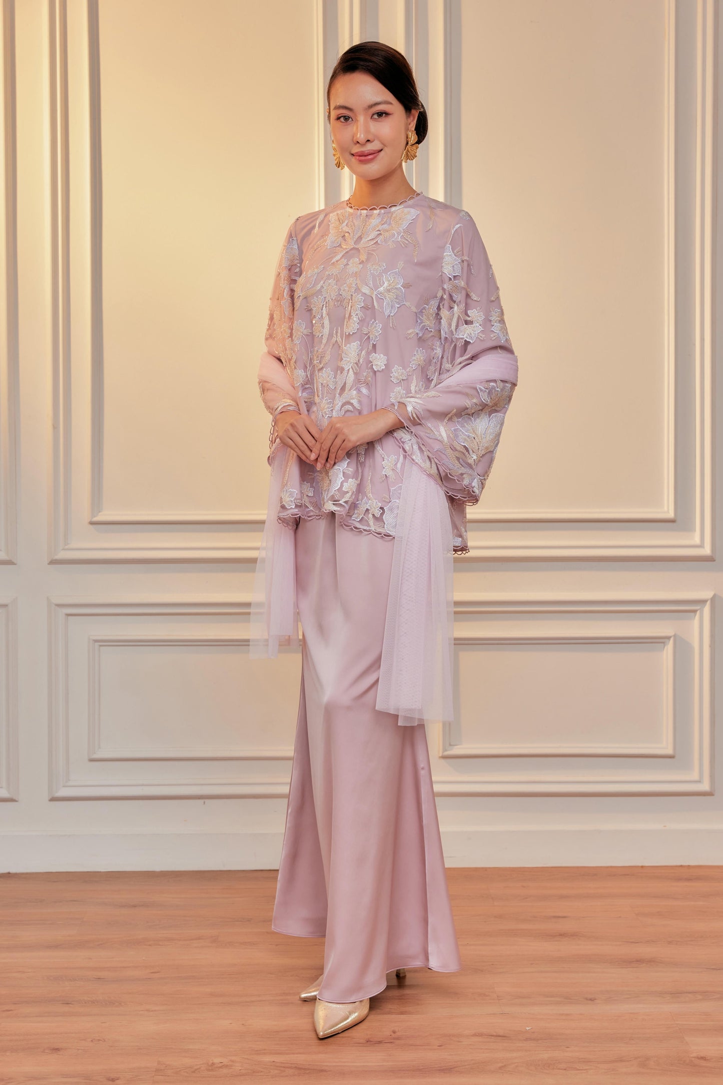 Alila Beaded Lace Kurung Set with Selendang (Full Lining)[MADE-TO-ORDER: 1 WEEK FROM ORDER DATE]