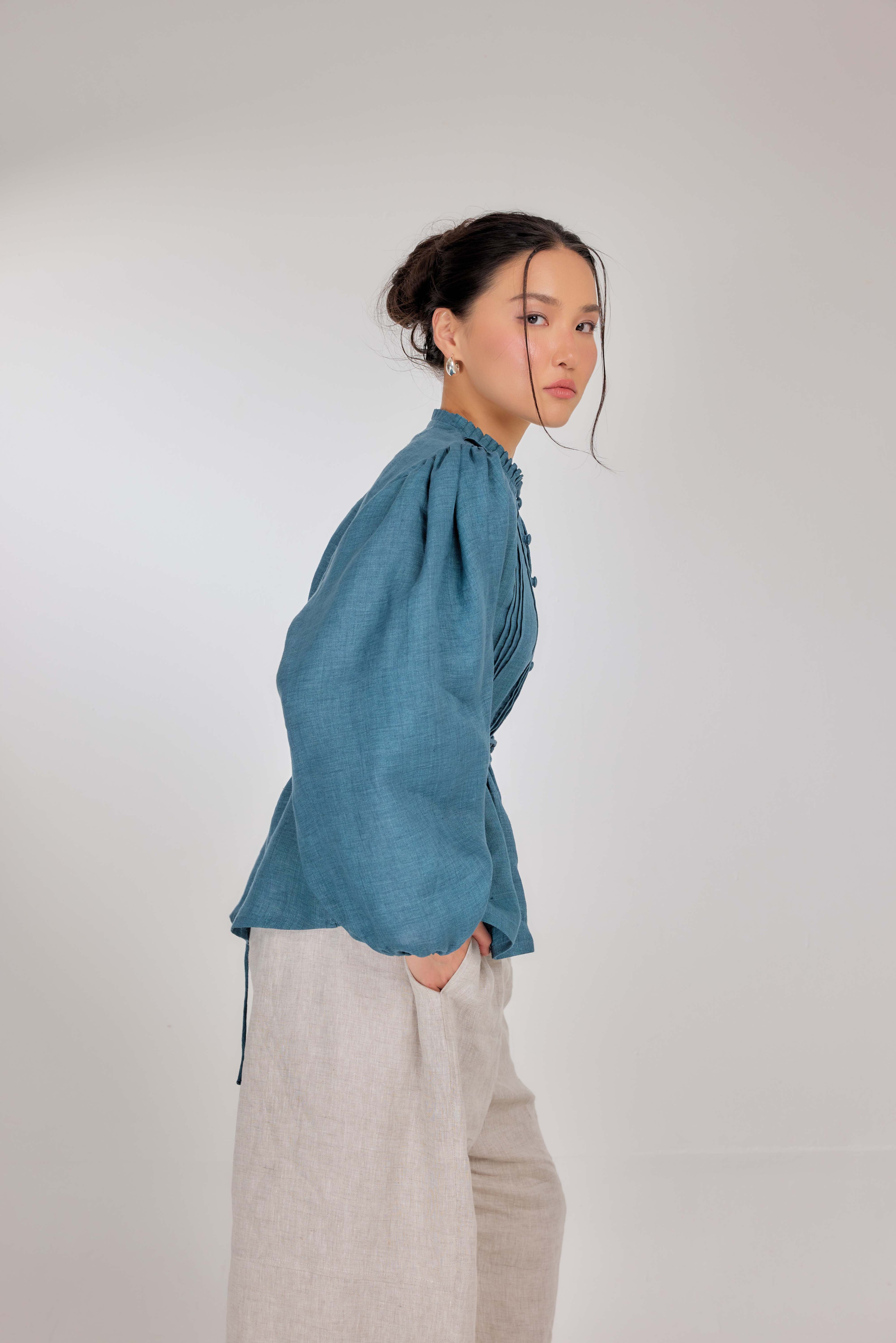 17 - The Daydream Tie-Waist Mélange Pure Linen Top in Antique Teal