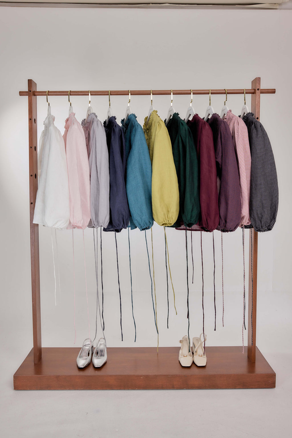 18 - The Daydream Tie-Waist Pure Linen Top in Lime Sherbet