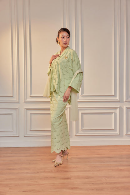 Lily Green - Indah Ratu Embroidery Kebaya (Fully Lined)