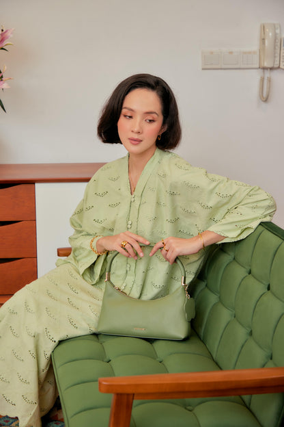 Lily Green - Indah Ratu Embroidery Kebaya (Fully Lined)