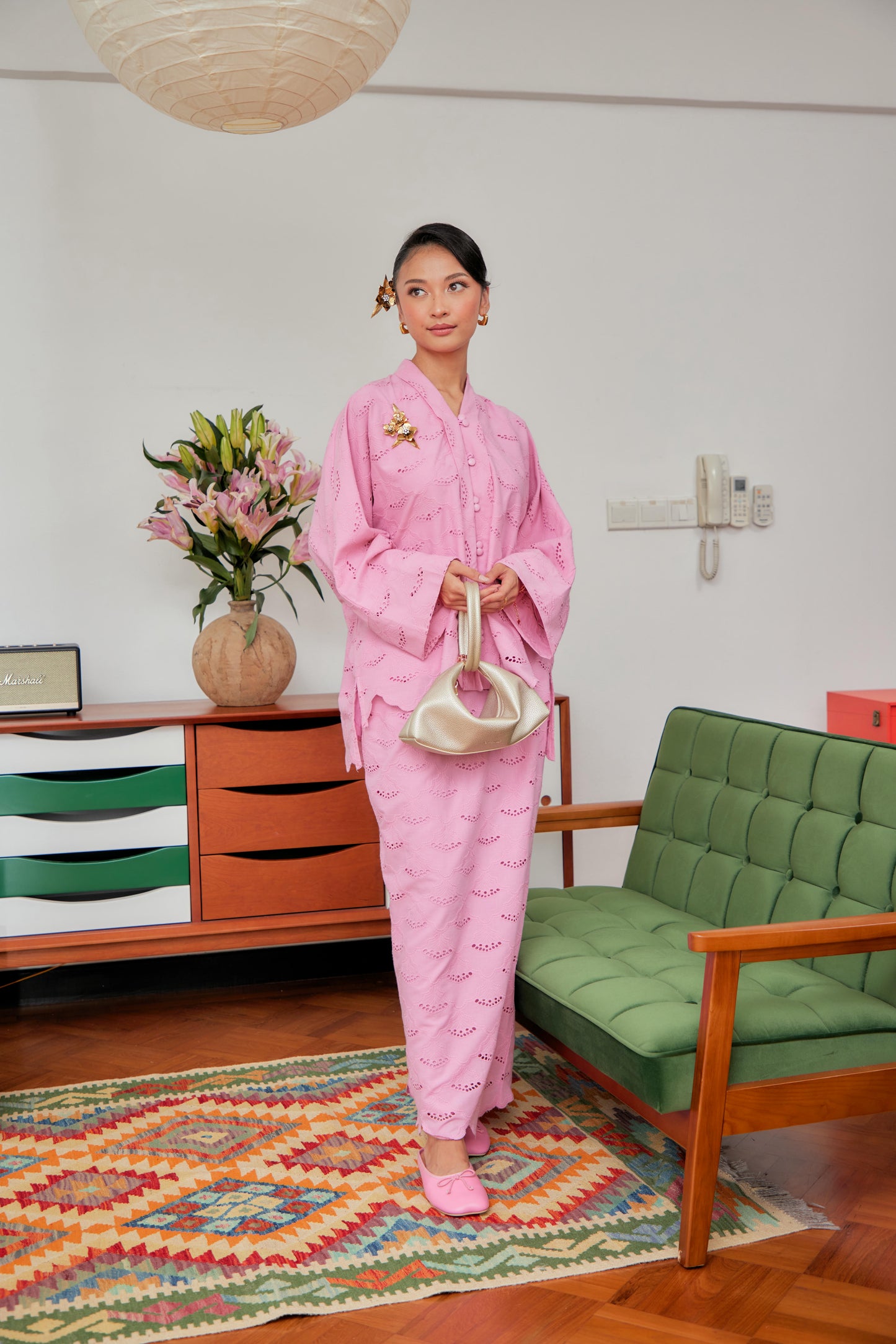 Indah Ratu Embroidery Kebaya (Fully Lined)