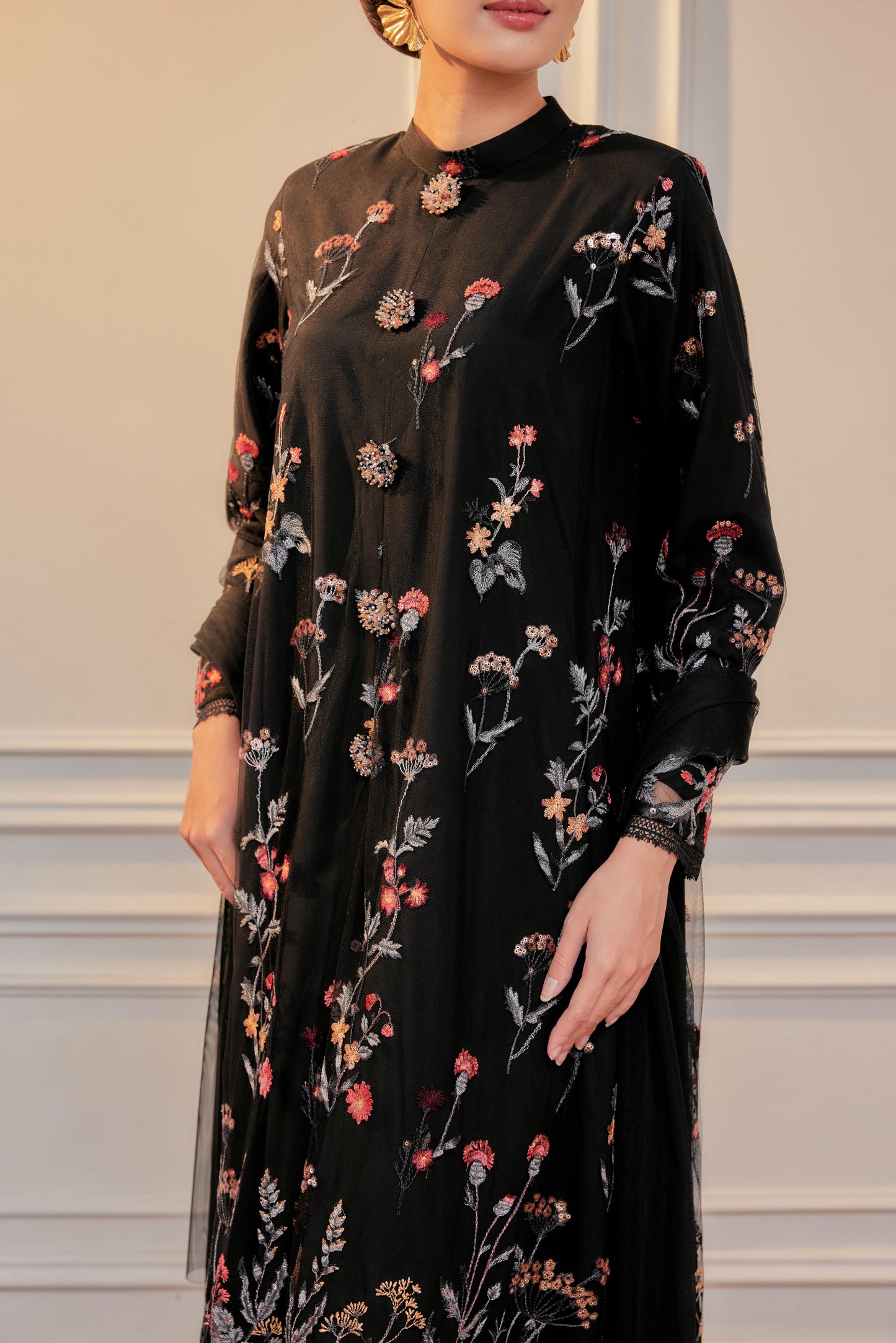 Dian Embellished Kebarung with Embroidery Lace Trim (Full Lining) Set in Black