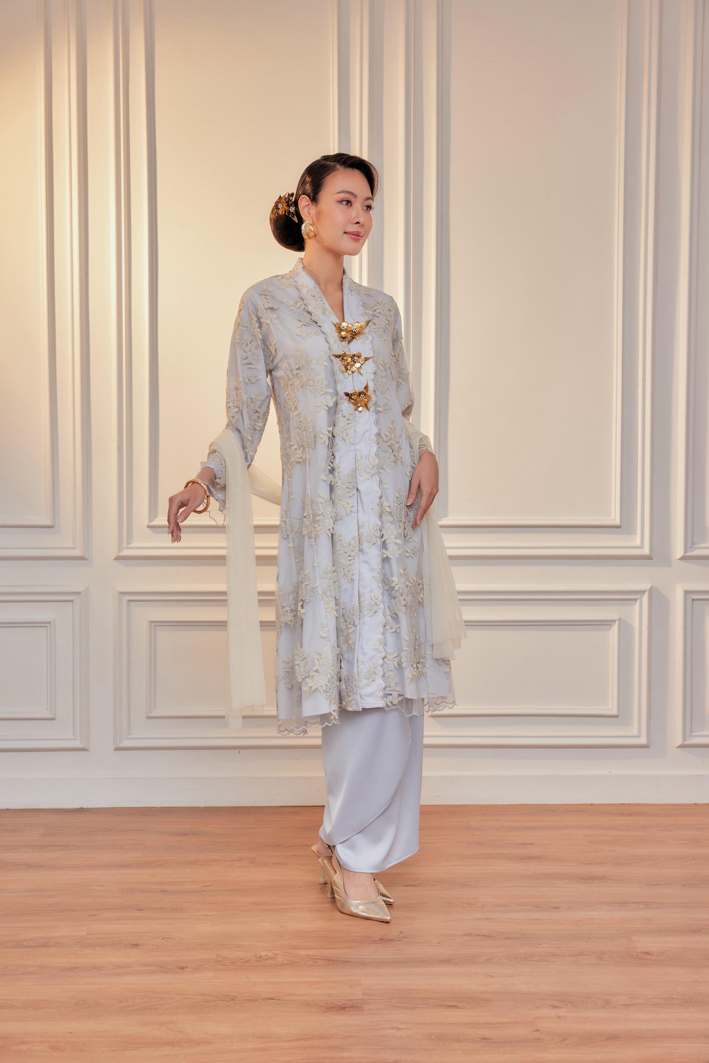 Silver Grey - Bidasari Kebaya Lace Set with Selendang (Full Lining)