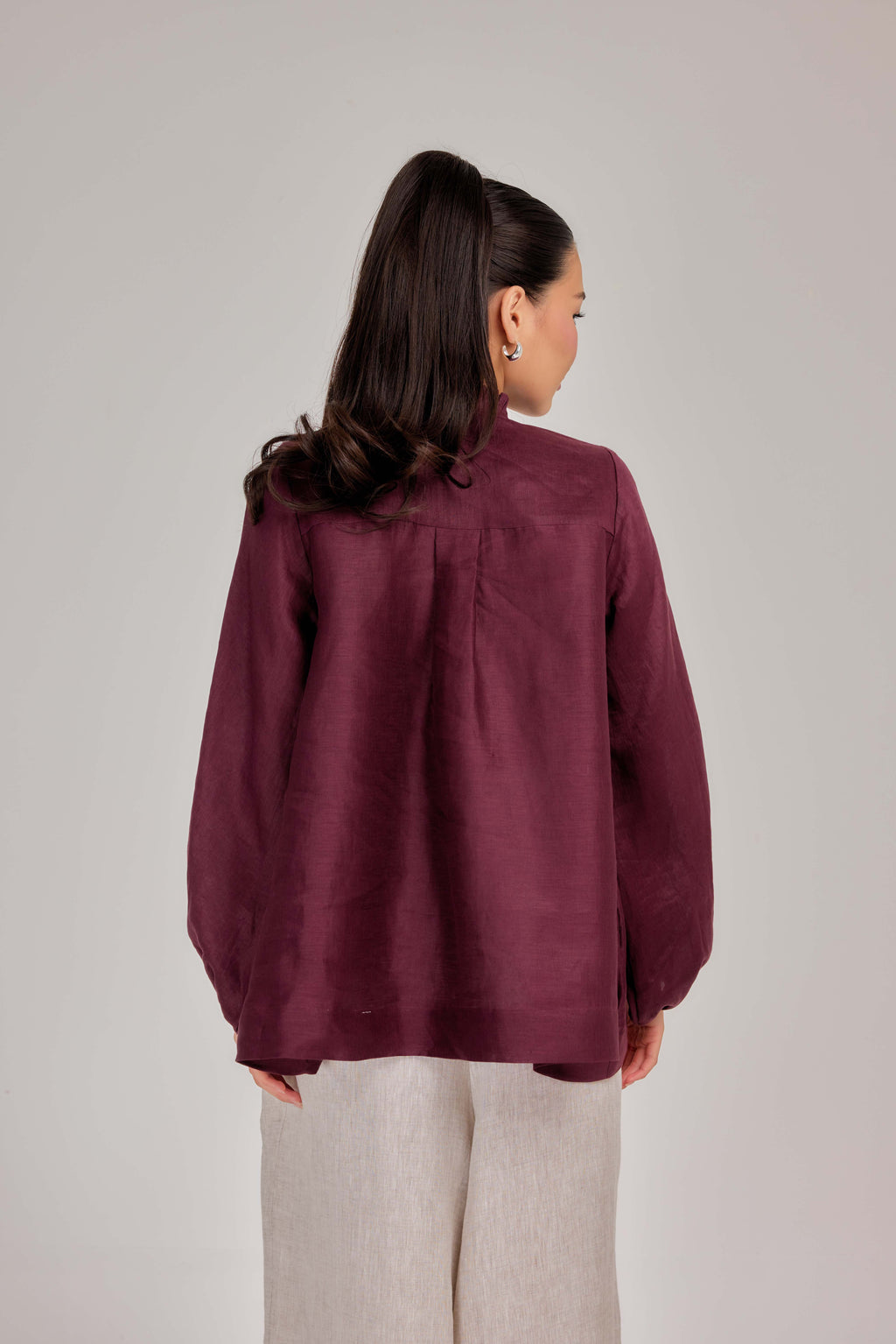 09 - The Heirloom Wave-Pleated Pure Linen Blouse in Burgundy