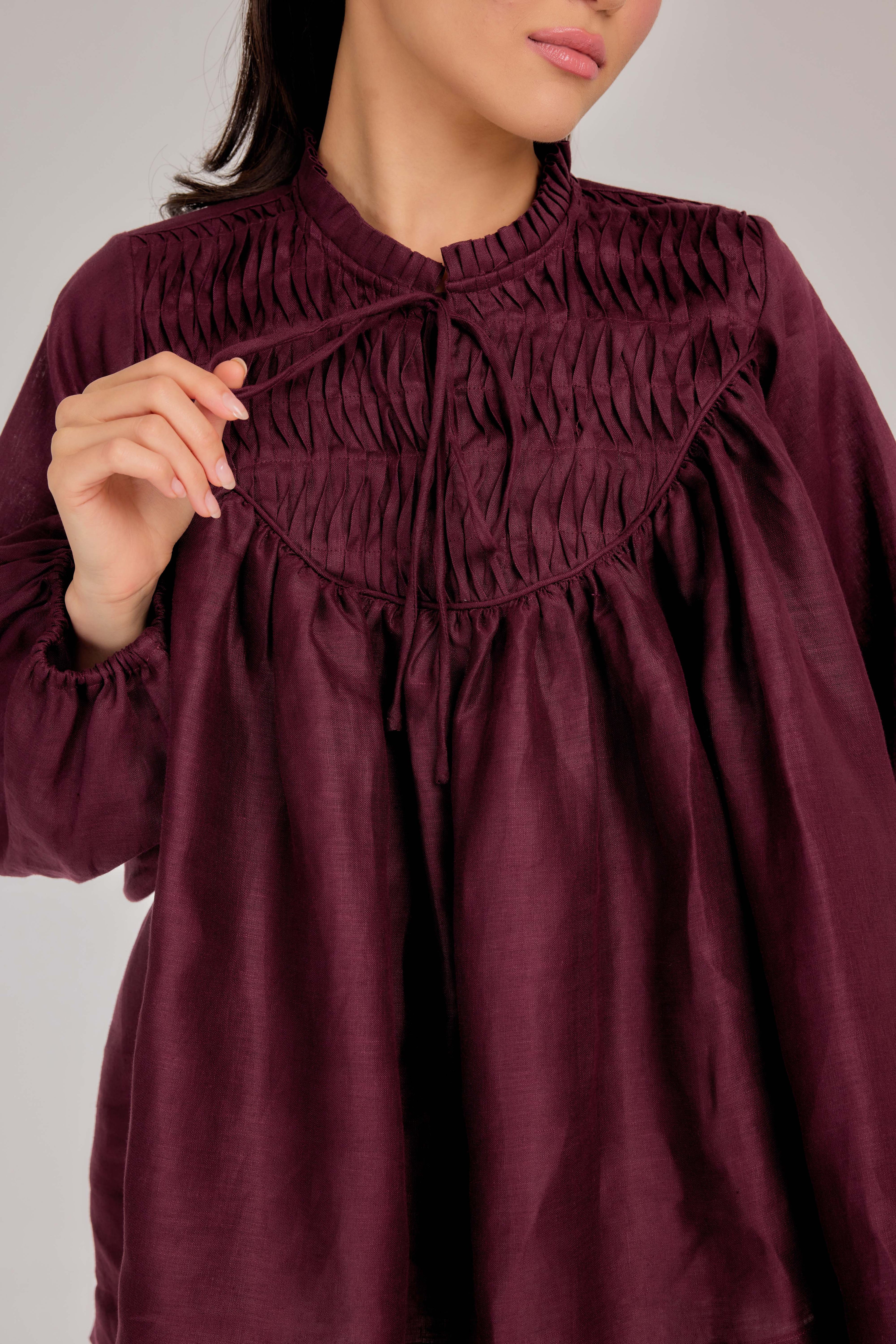 09 - The Heirloom Wave-Pleated Pure Linen Blouse in Burgundy