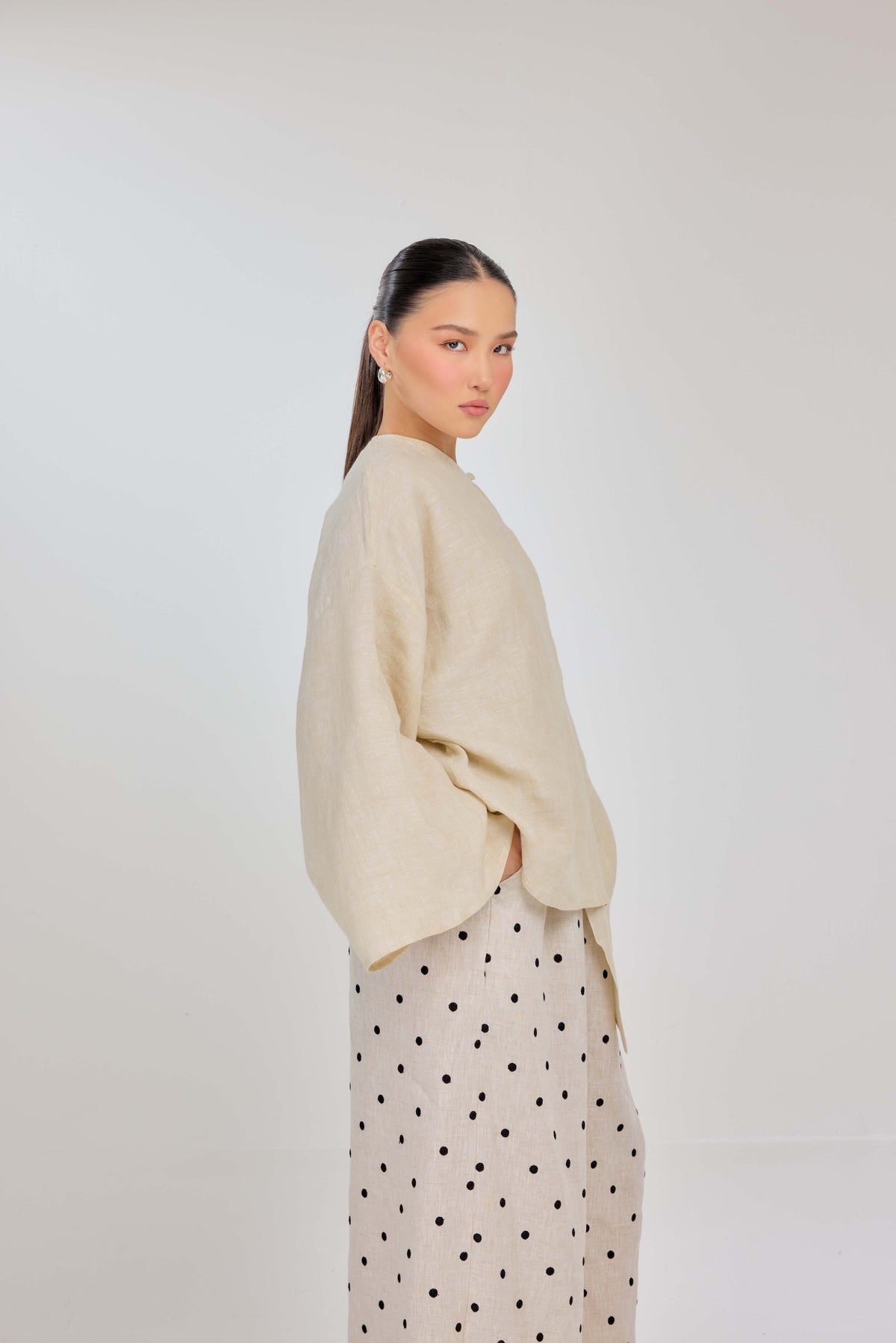 01 - Custard Cream - Mélange Pure Linen Wrap Top