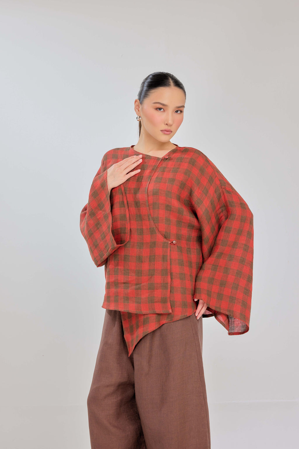 04 - Autumn - Checkered Pure Linen Wrap Top