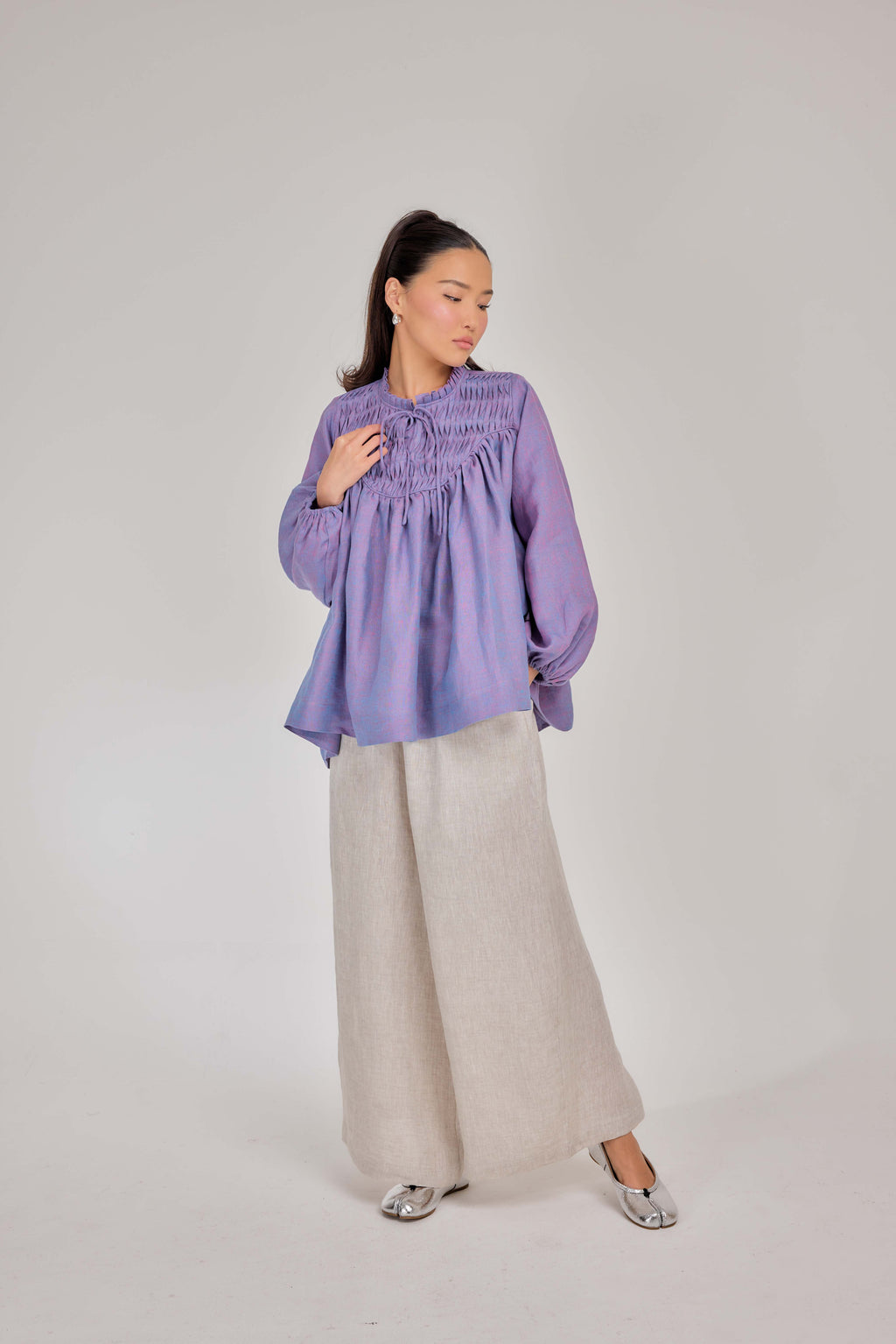 12 - The Heirloom Wave-Pleated Mélange Pure Linen Blouse in Bluebell Flower