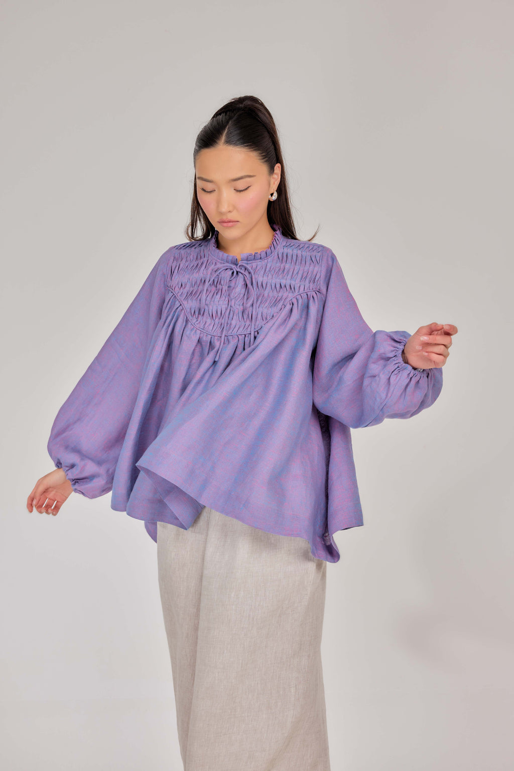 12 - The Heirloom Wave-Pleated Mélange Pure Linen Blouse in Bluebell Flower