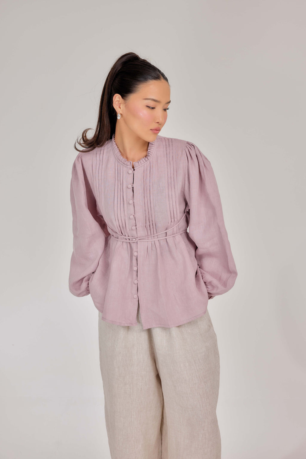 12 - The Daydream Tie-Waist Pure Linen Top in Mauve Mist