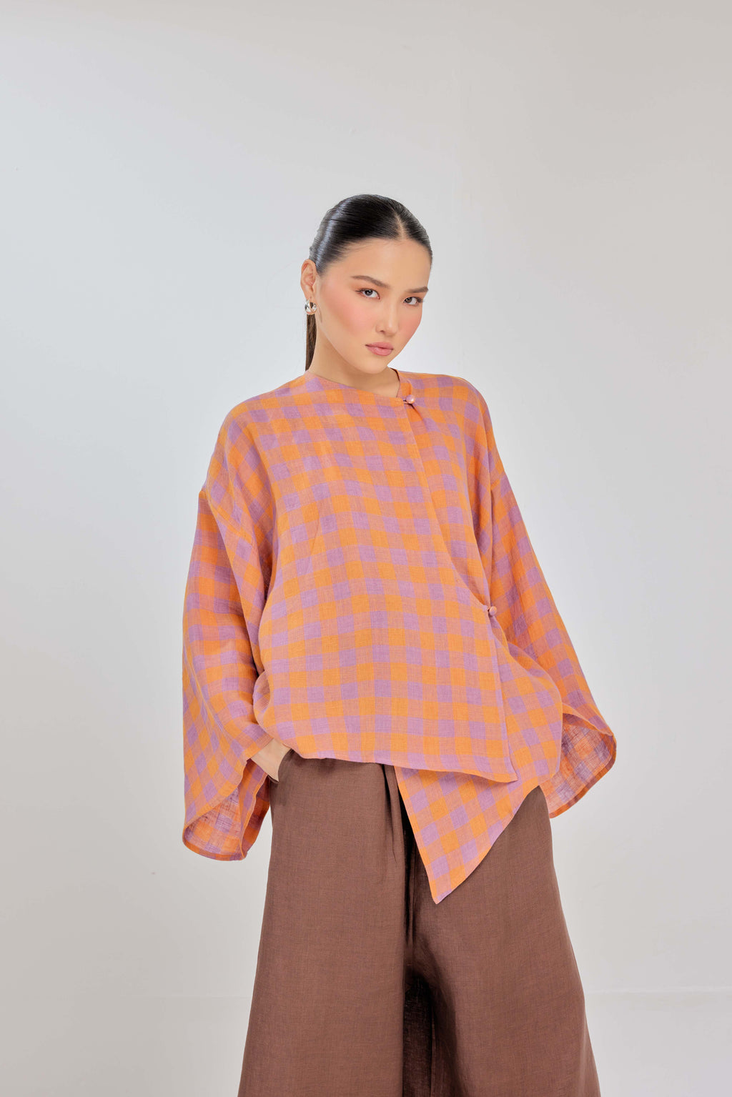 02 - Gelato - Checkered Pure Linen Wrap Top