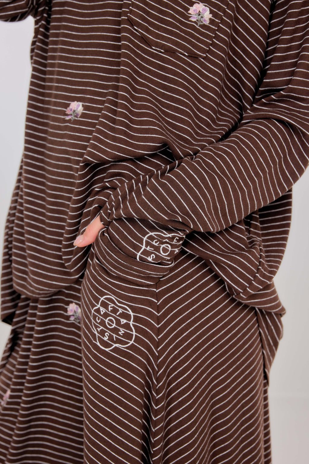 Embroidered Jardin Marinière Striped Two-Piece - Tiramisu