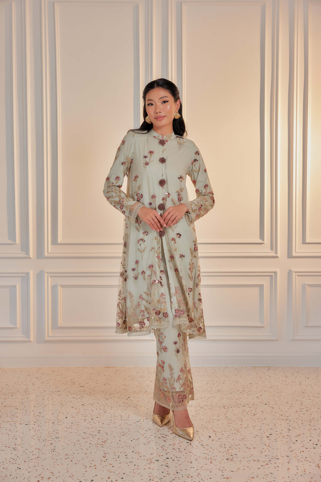 Sage Majesty - Dian Embellished Kebarung with Embroidery Lace Trim (Full Lining)