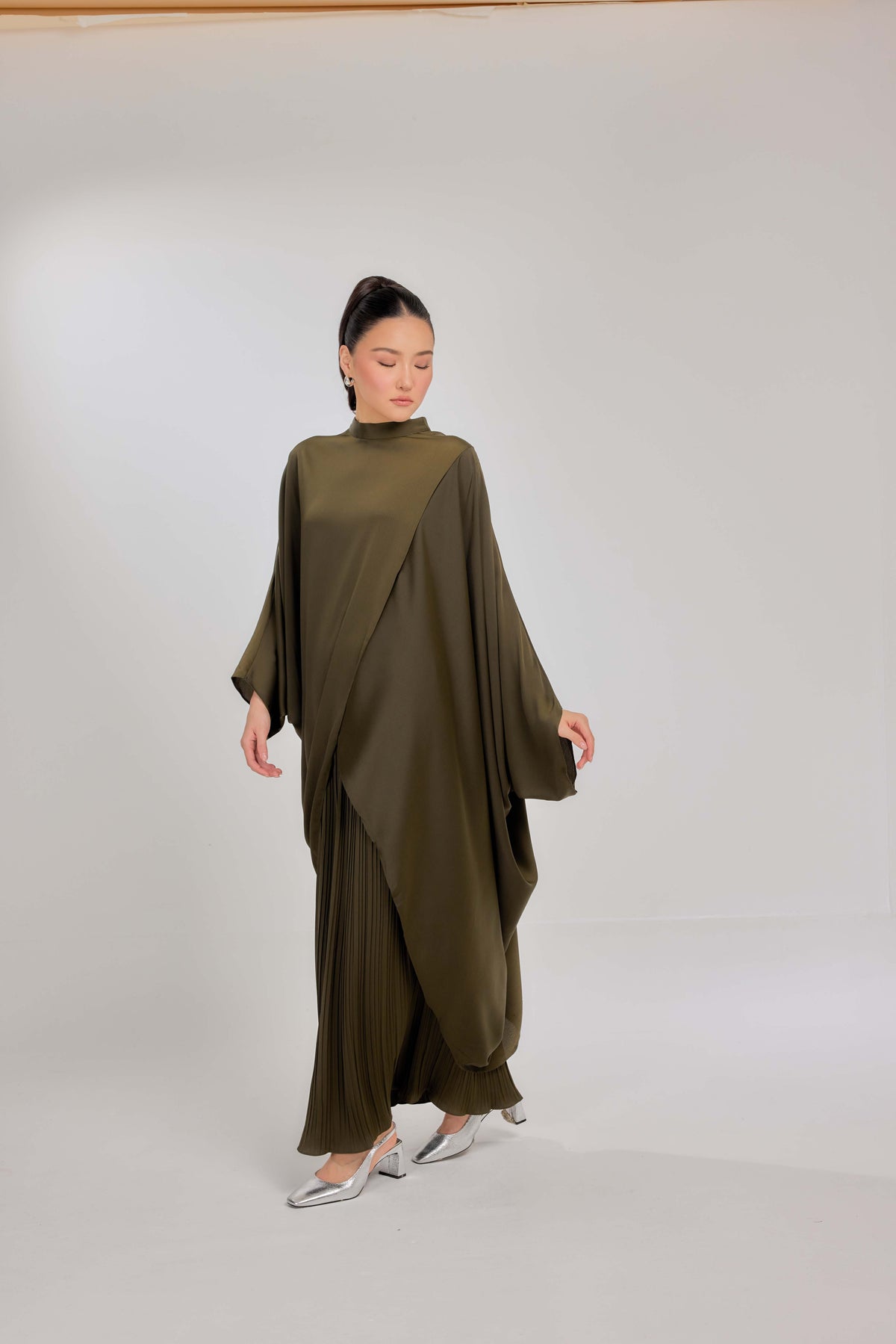 04 - Olivienne - Chanela Full Sleeve Kurung with Pleated Skirt Set