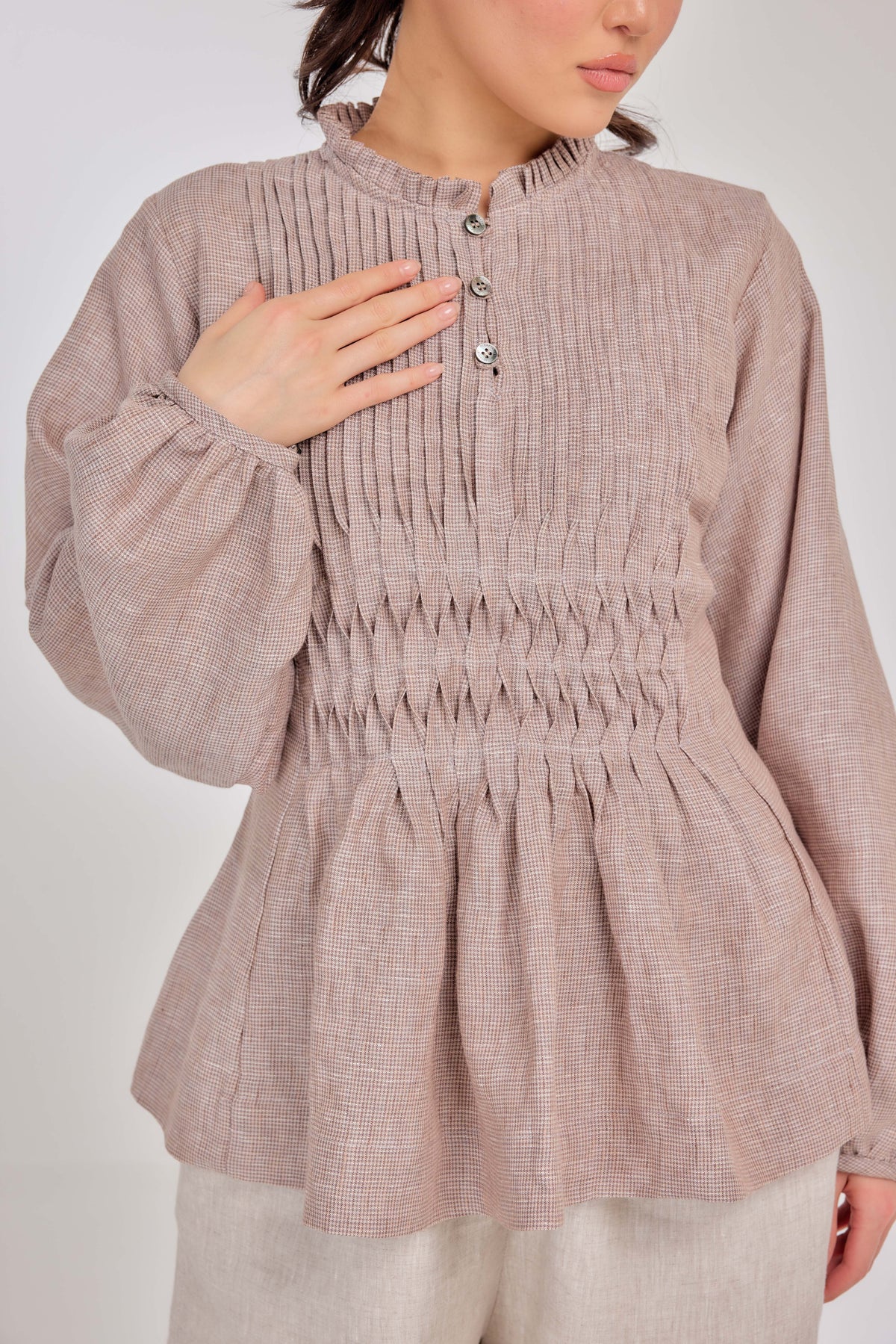 21 - Memento Pleated Lace-Up Micro-Check Pure Linen Top in Baroque