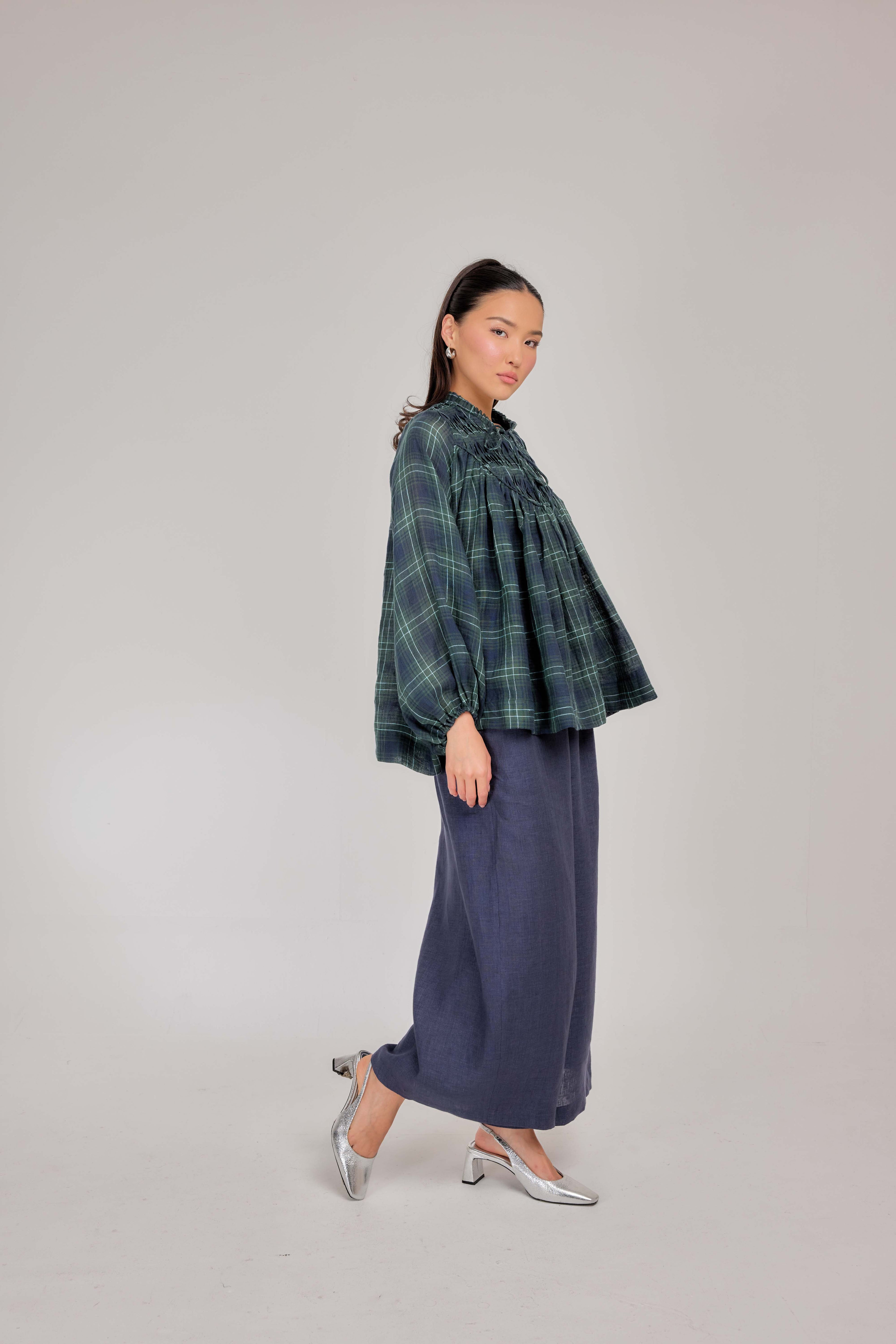 04 - The Heirloom Wave-Pleated Pure Linen Blouse iHeritage Green Plaid