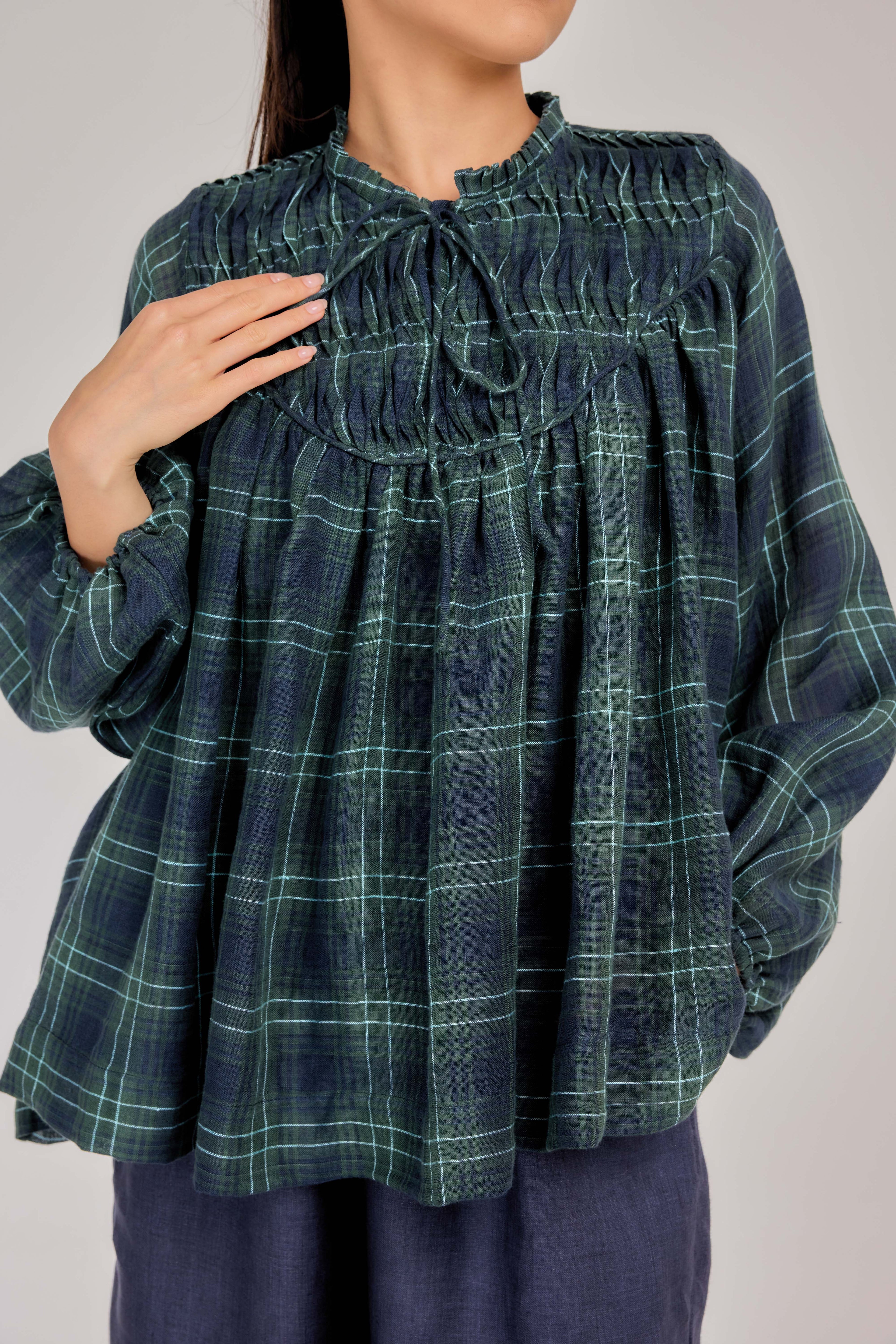 04 - The Heirloom Wave-Pleated Pure Linen Blouse iHeritage Green Plaid