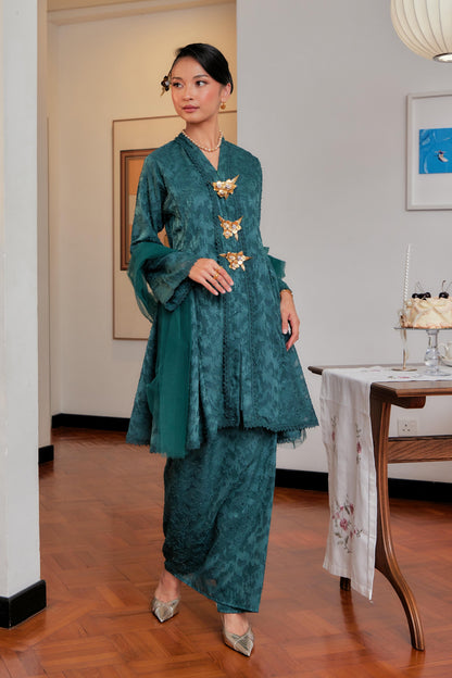 Emerald Green - Jacquard Lace Kebaya Riau Set (Full Lining)