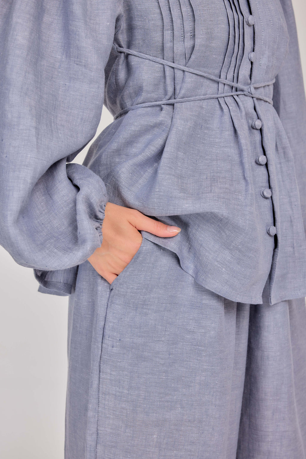 04 - Relaxed Barrel Mélange Linen Pants in Morning Mist