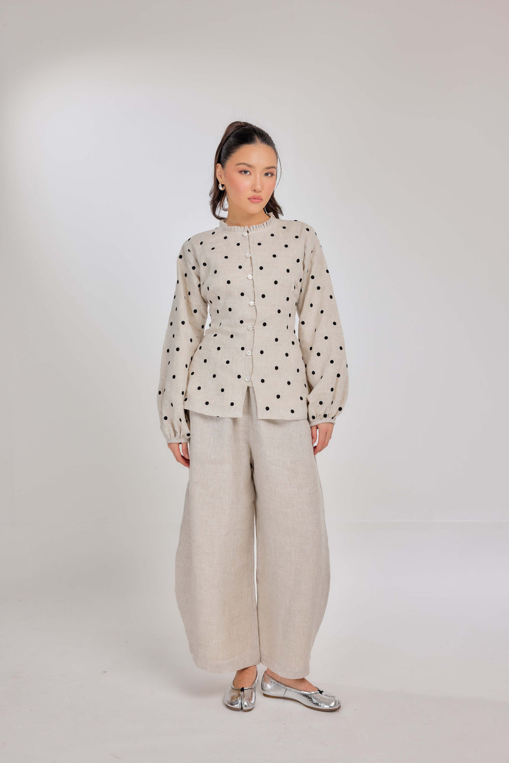 04 - Embroidered Polka Dot Pure Grand Tralala Top in Oatmeal & Onyx