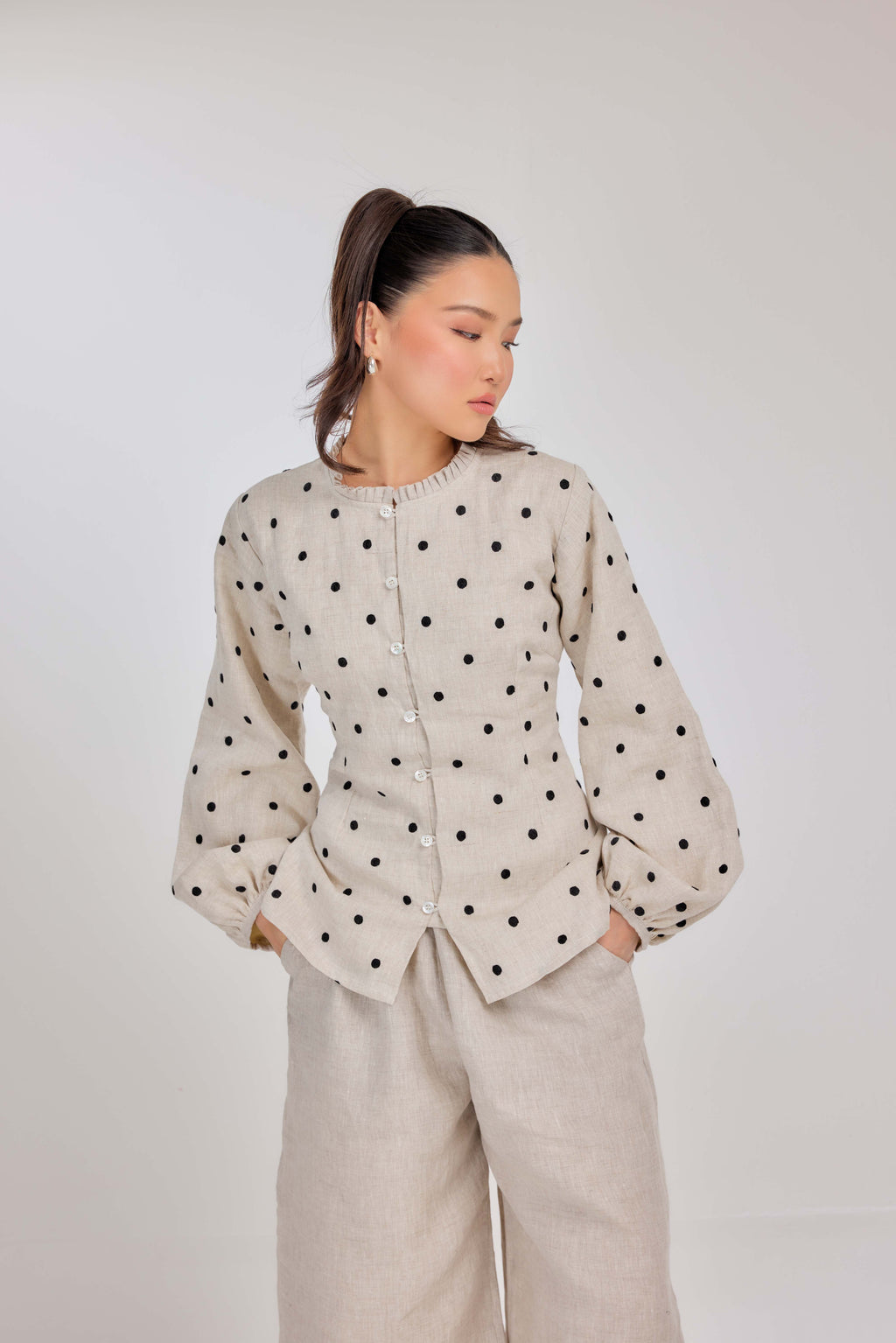 04 - Embroidered Polka Dot Pure Grand Tralala Top in Oatmeal & Onyx