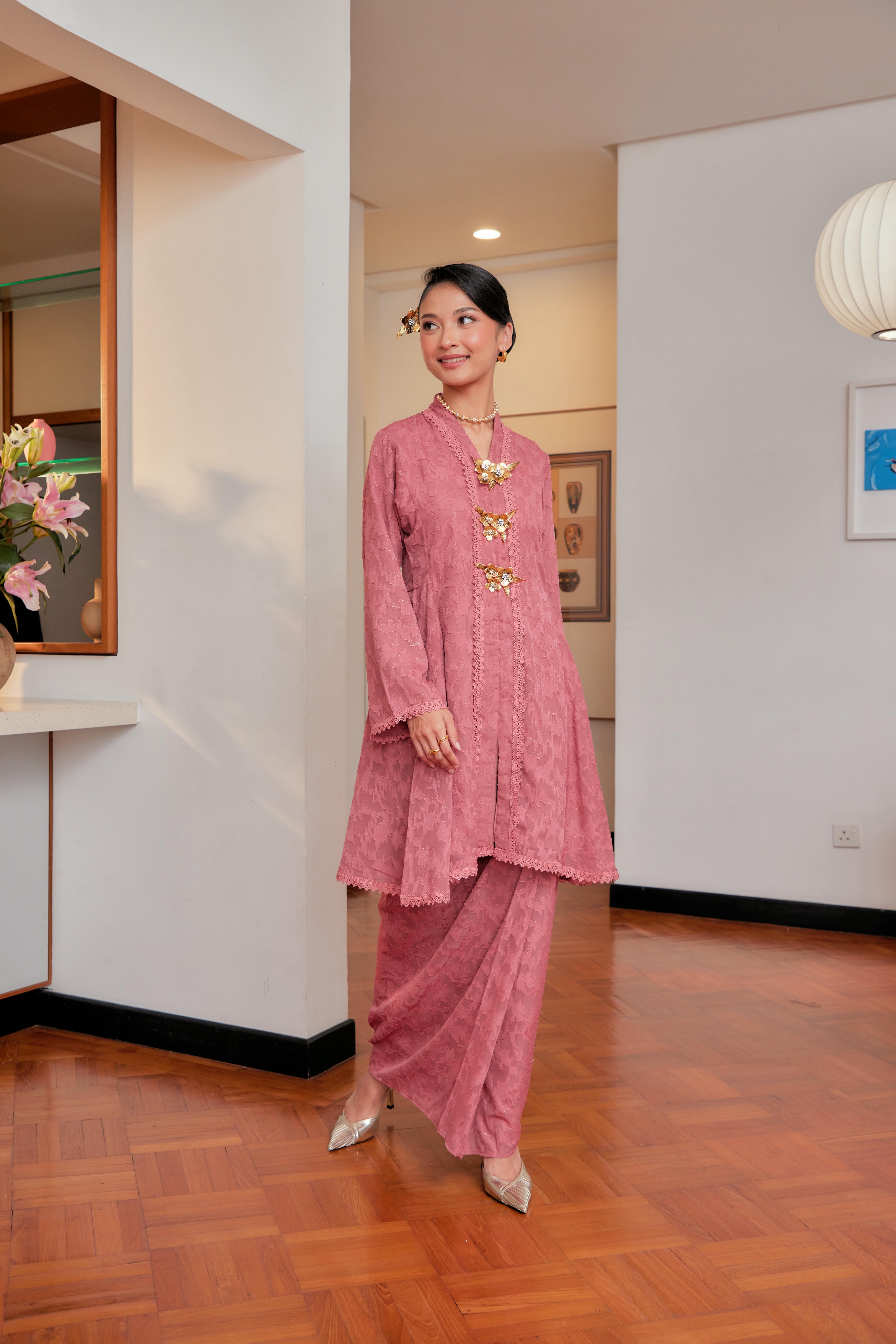 Jacquard Lace Kebaya Riau Set (Full Lining)