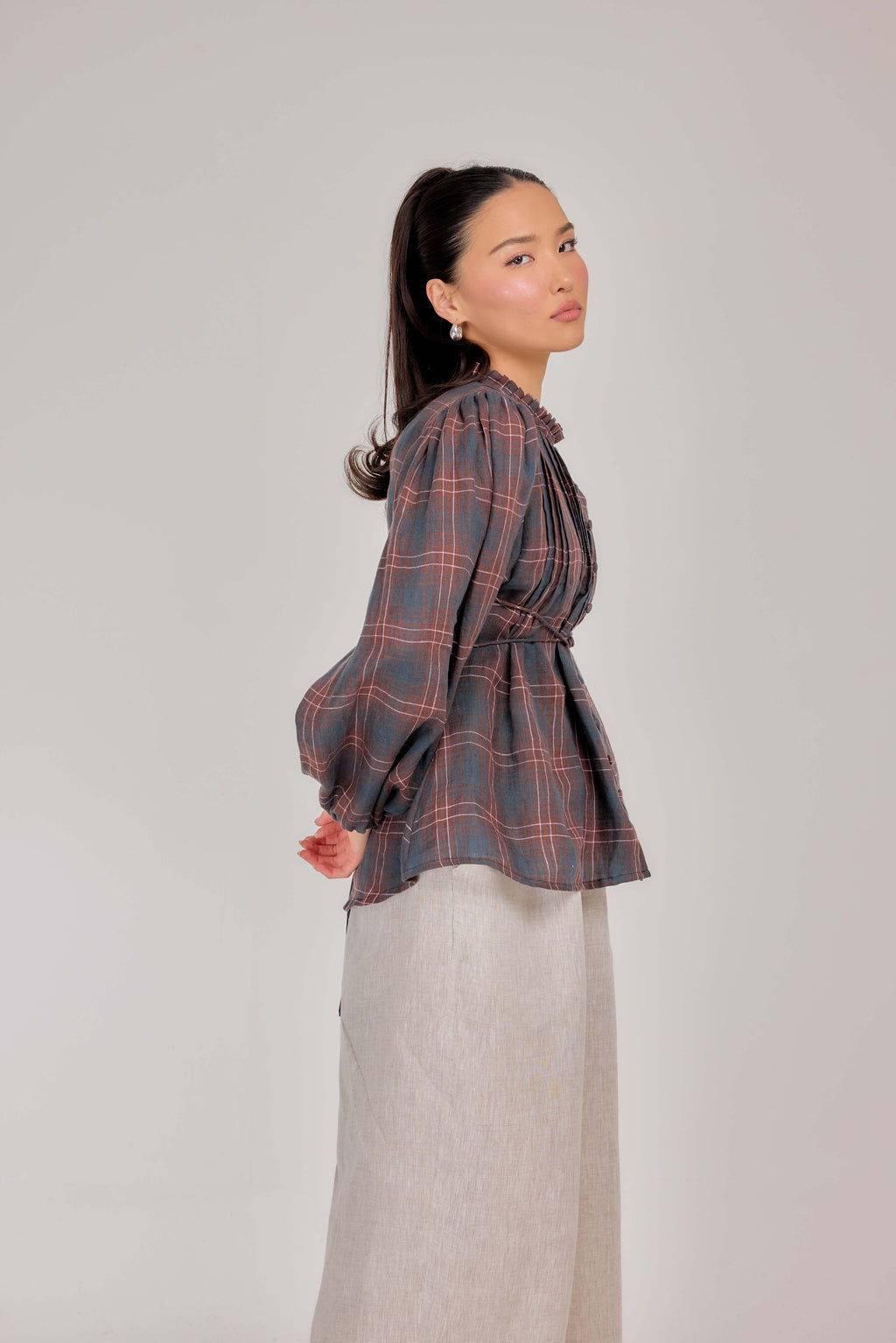 01 - Linen Blouse with Buttons