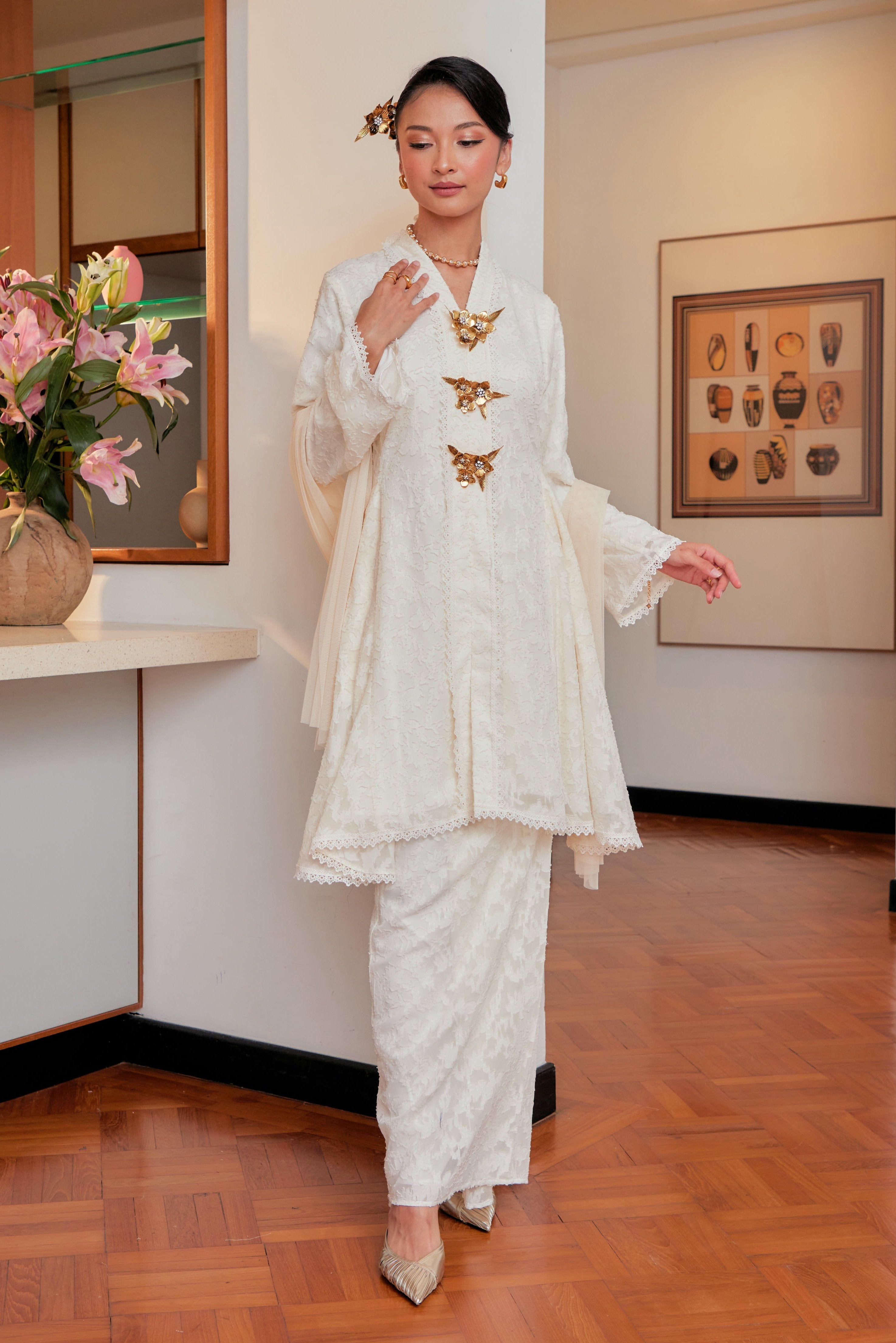 Jacquard Lace Kebaya Riau Set (Full Lining)