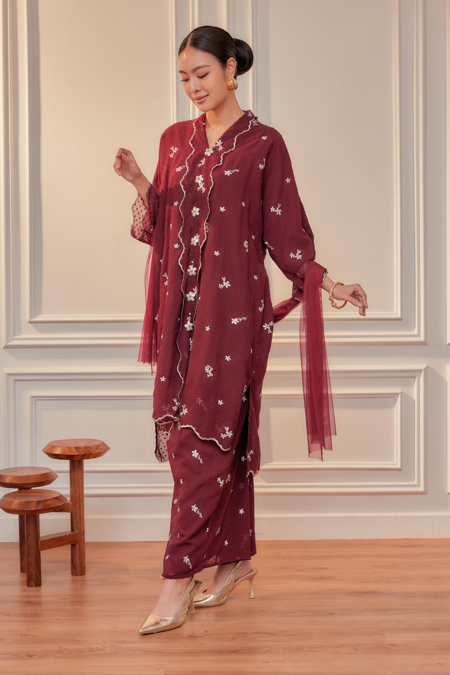 Champaka Embroidered Kebarung (Fully Lined) Set