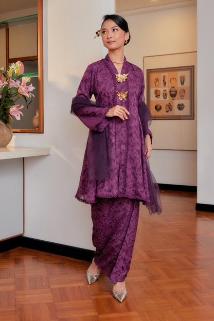 Purple Magenta - Jacquard Lace Kebaya Riau Set (Full Lining)