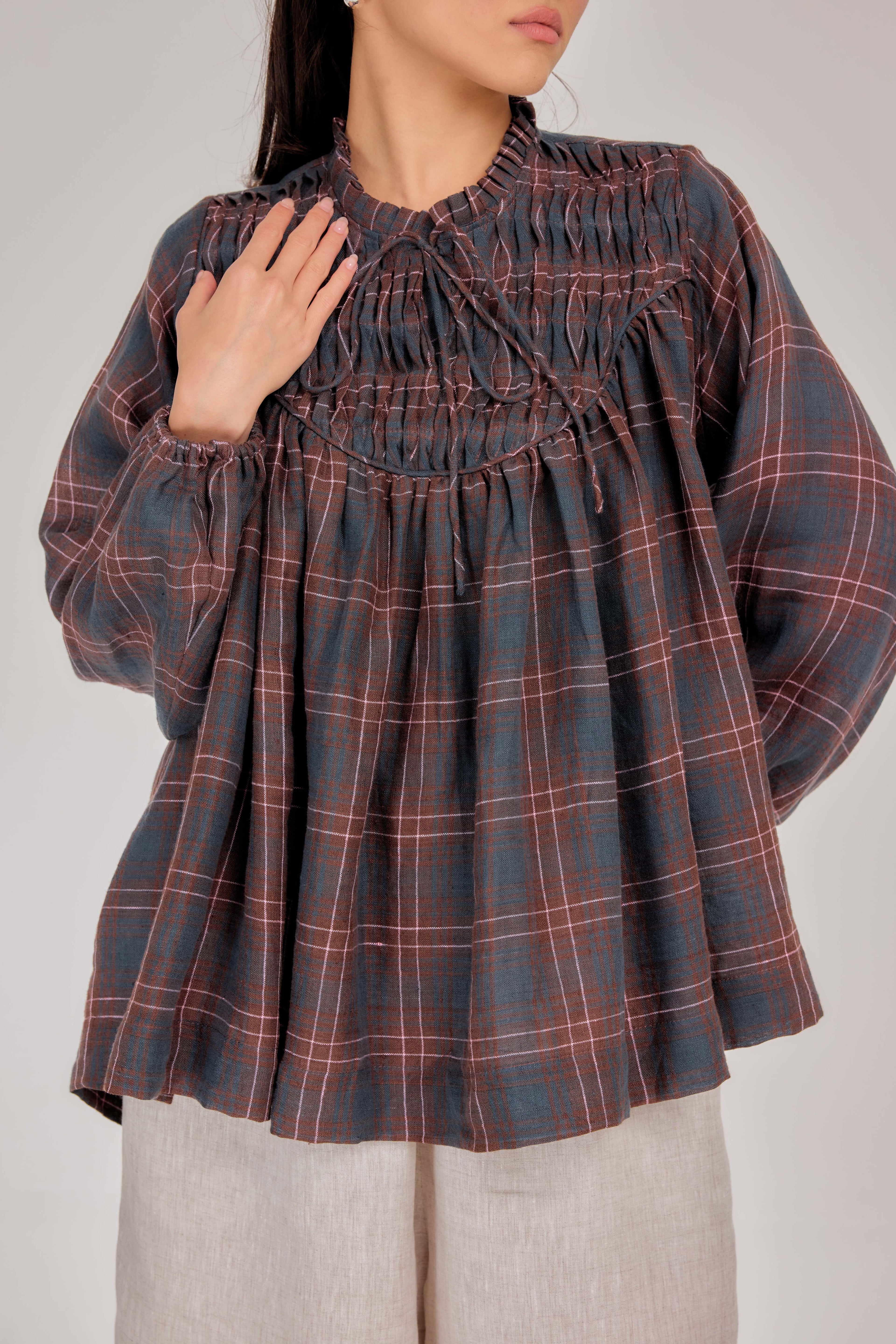 03 - The Heirloom Wave-Pleated Pure Linen Blouse in Scottish Plaid