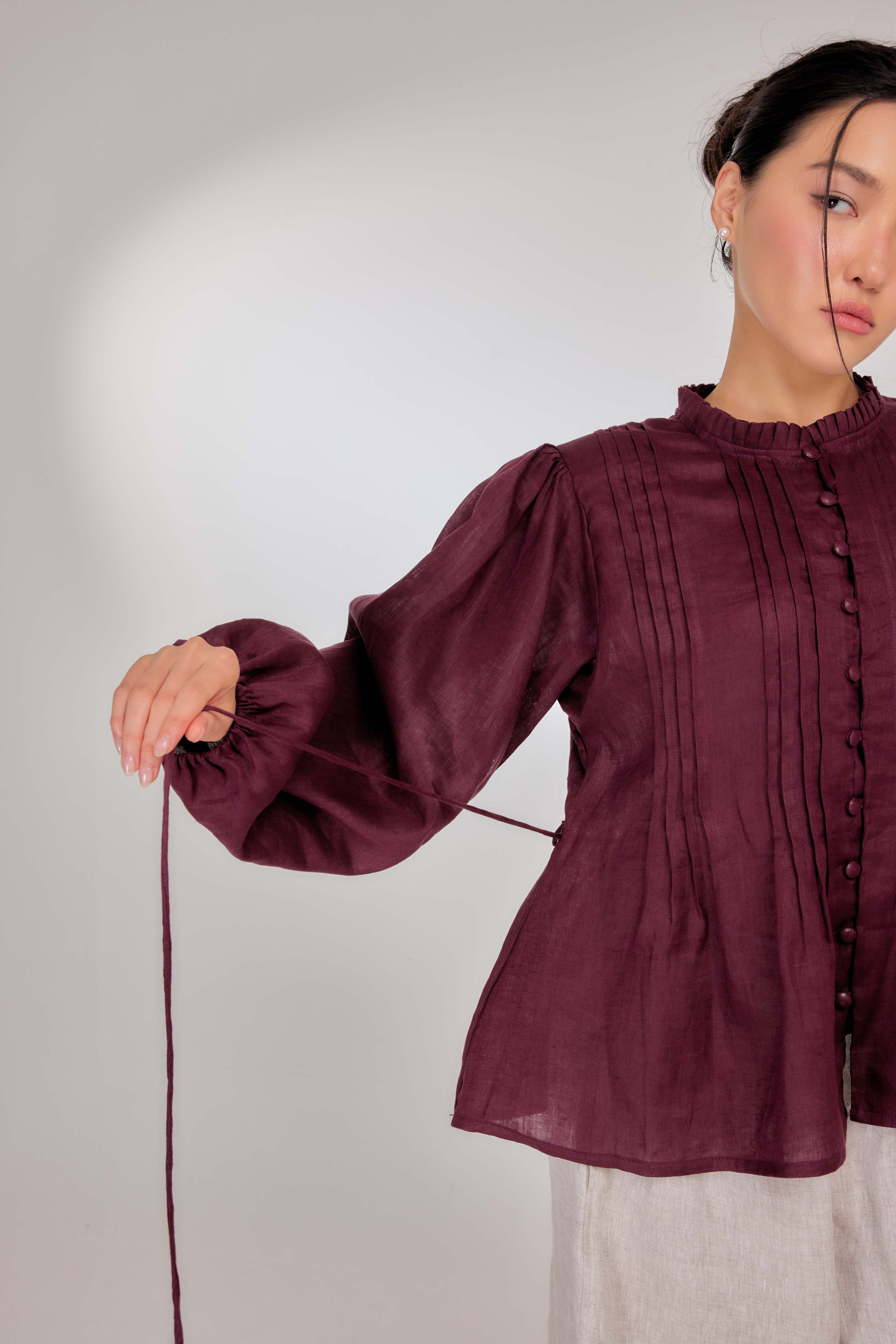 20 - The Daydream Tie-Waist Pure Linen Top in Vintage Berry