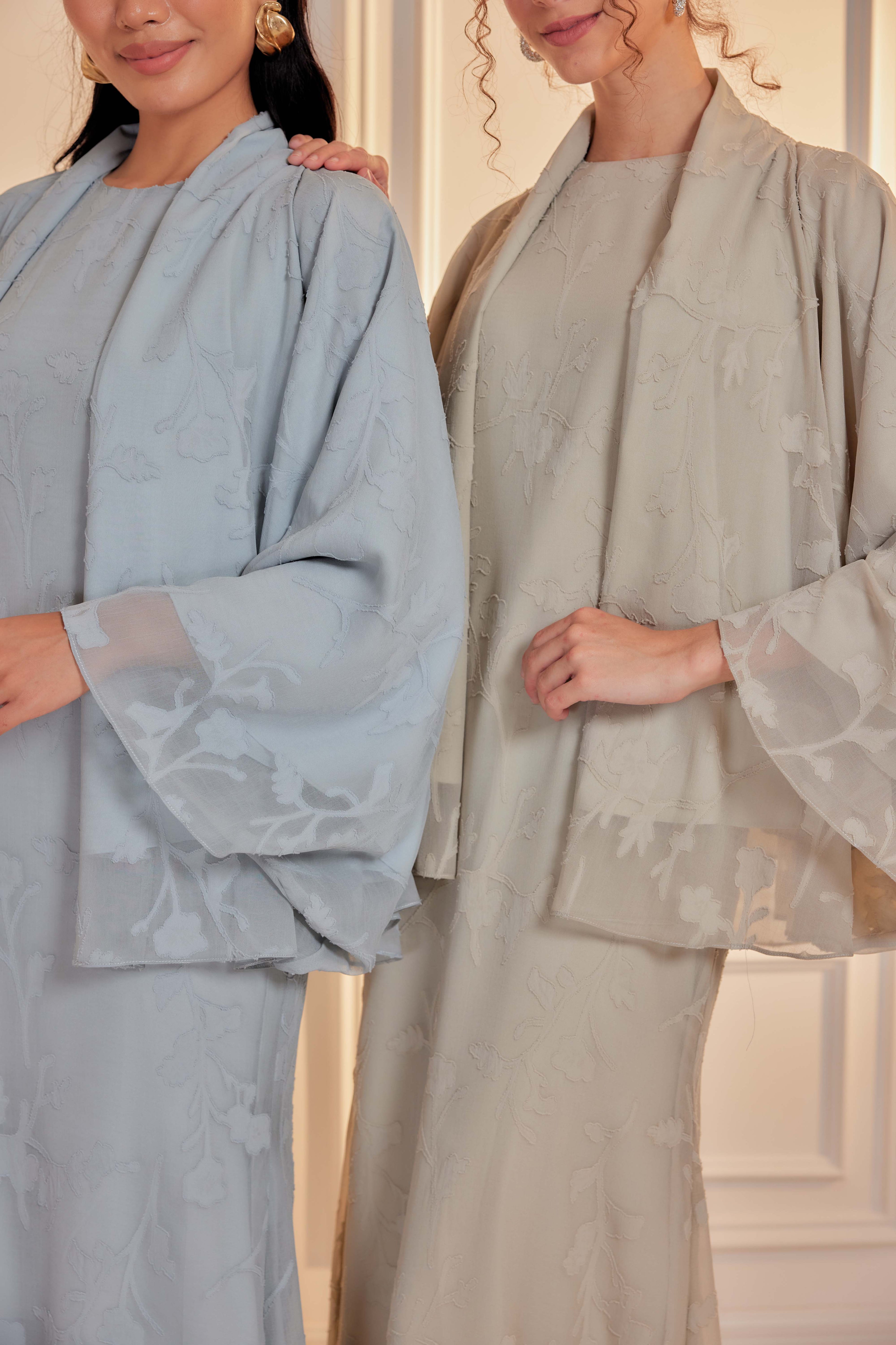 Venetta Two-piece Jacquard Chiffon Dress Set - Teh Hijau (Full Lining)