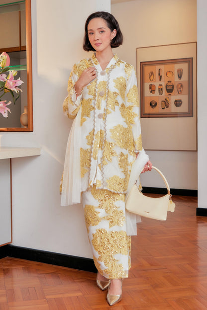 Buttercup - Raia Kebaya Organza Lace Set(Full Lining)