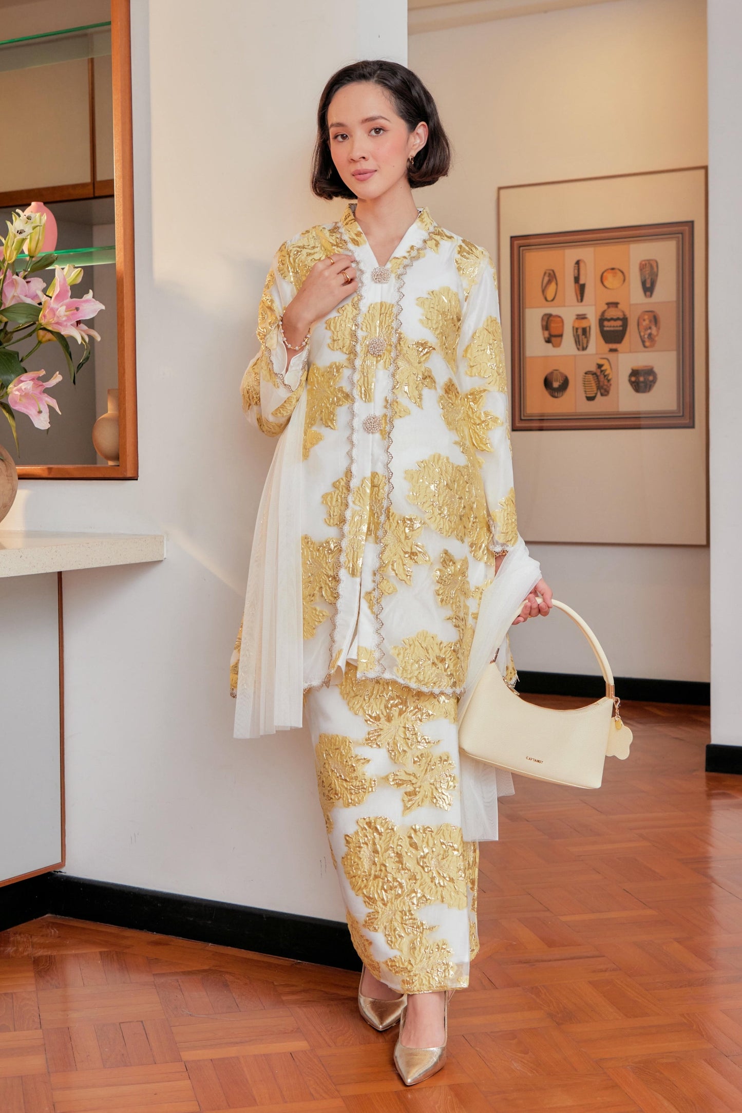 Buttercup - Raia Kebaya Organza Lace Set(Full Lining)